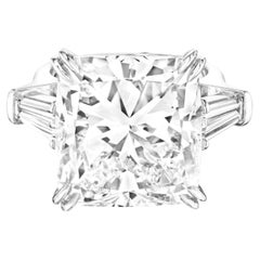 Anillo de Platino con Diamante Radiante de 5 Quilates Certificado GIA