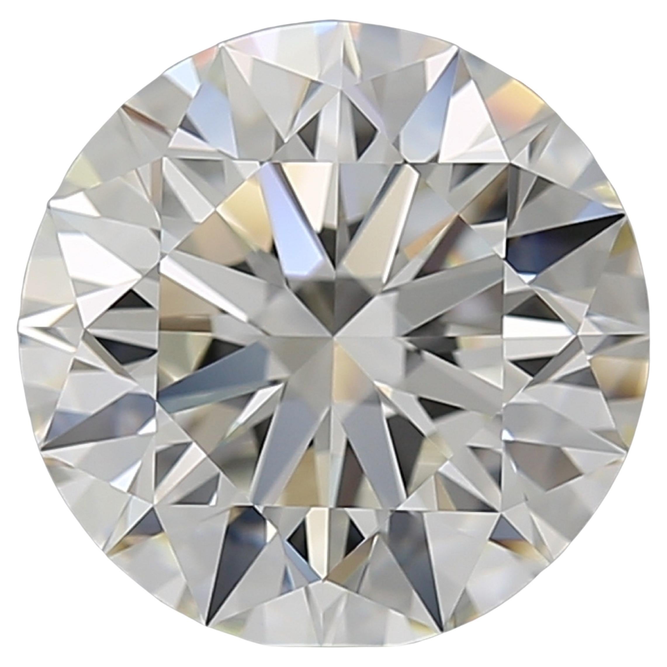 L'eleganza incontra la grandezza in questo straordinario anello solitario, che mette in mostra un magnifico diamante rotondo da 5 carati di colore H e purezza VS2. Incastonato in una montatura in platino meticolosamente lavorata, questo anello è una