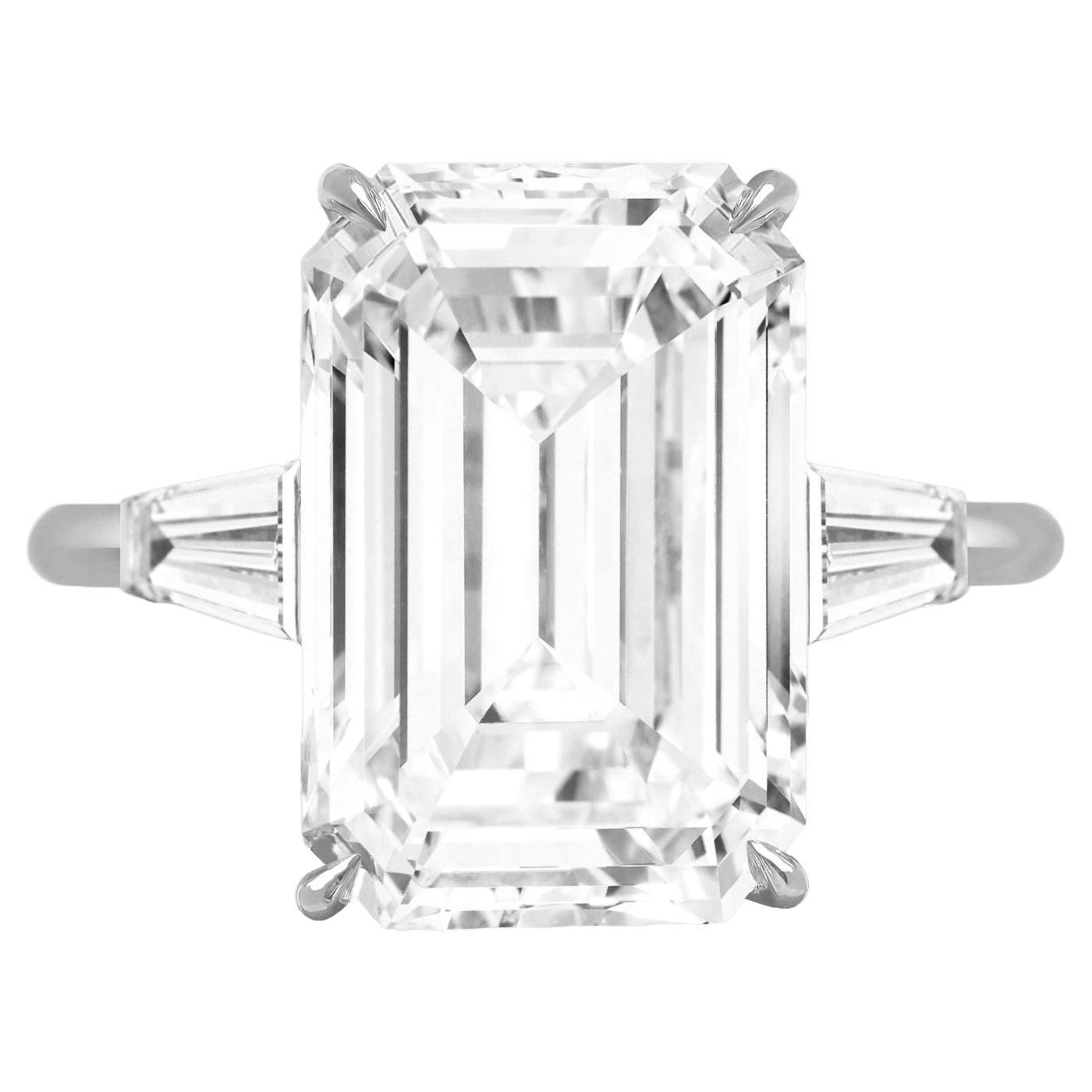 Anillo de Diamante Redondo de Corte Brillante de 5 Quilates Certificado GIA