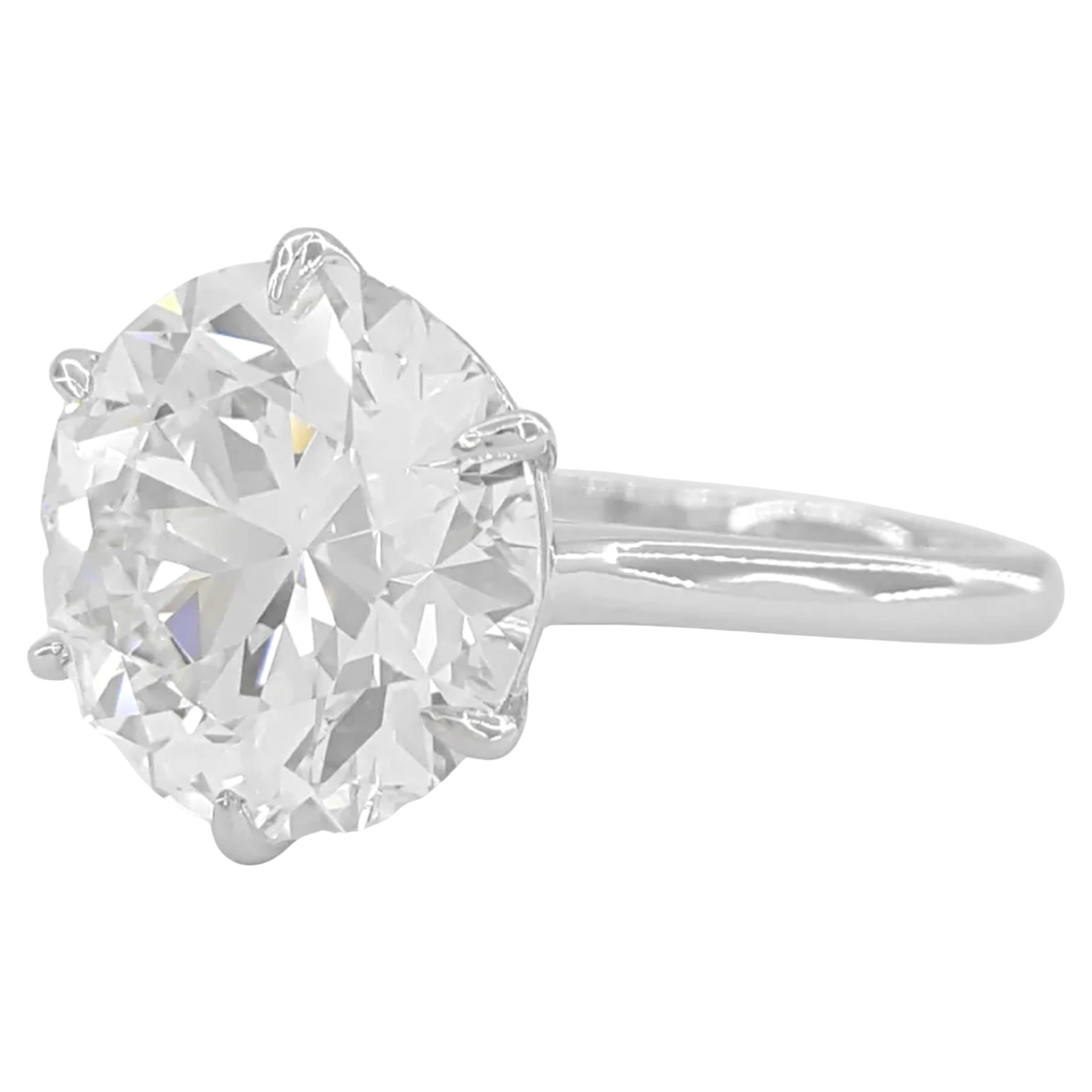 Contemporary GIA Certified 5 Ct. Round Cut Diamond Engagement Platinum Ring FLAWLESS For Sale