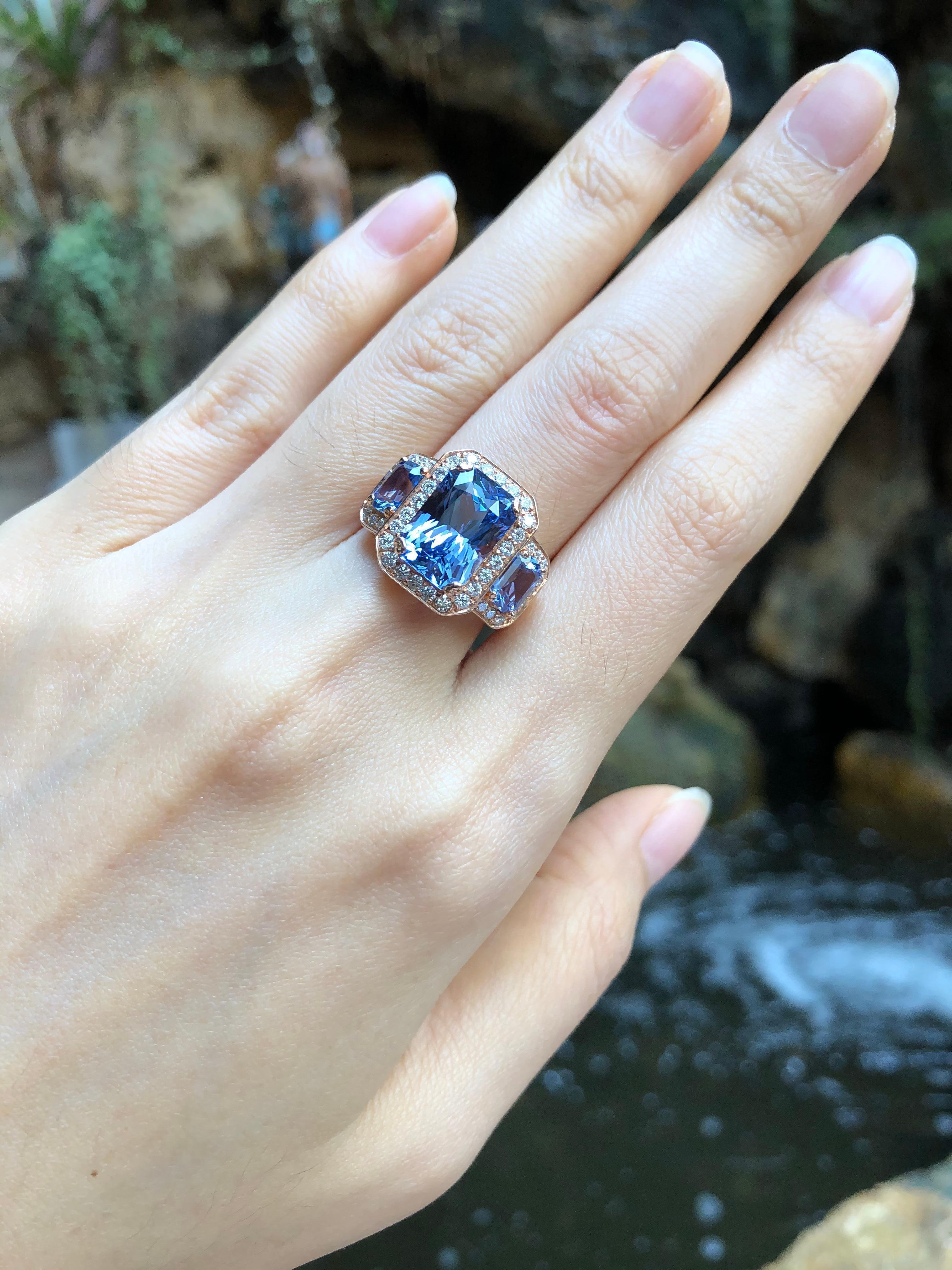 Blue Sapphire 5.42 carats with Blue Sapphire 1.46 carats and Diamond 0.59 carat Ring set in 18 Karat Rose Gold Settings
(GIA Certified) 

Width:  1.9 cm 
Length: 1.5 cm
Ring Size: 51
Total Weight: 8.45 grams

