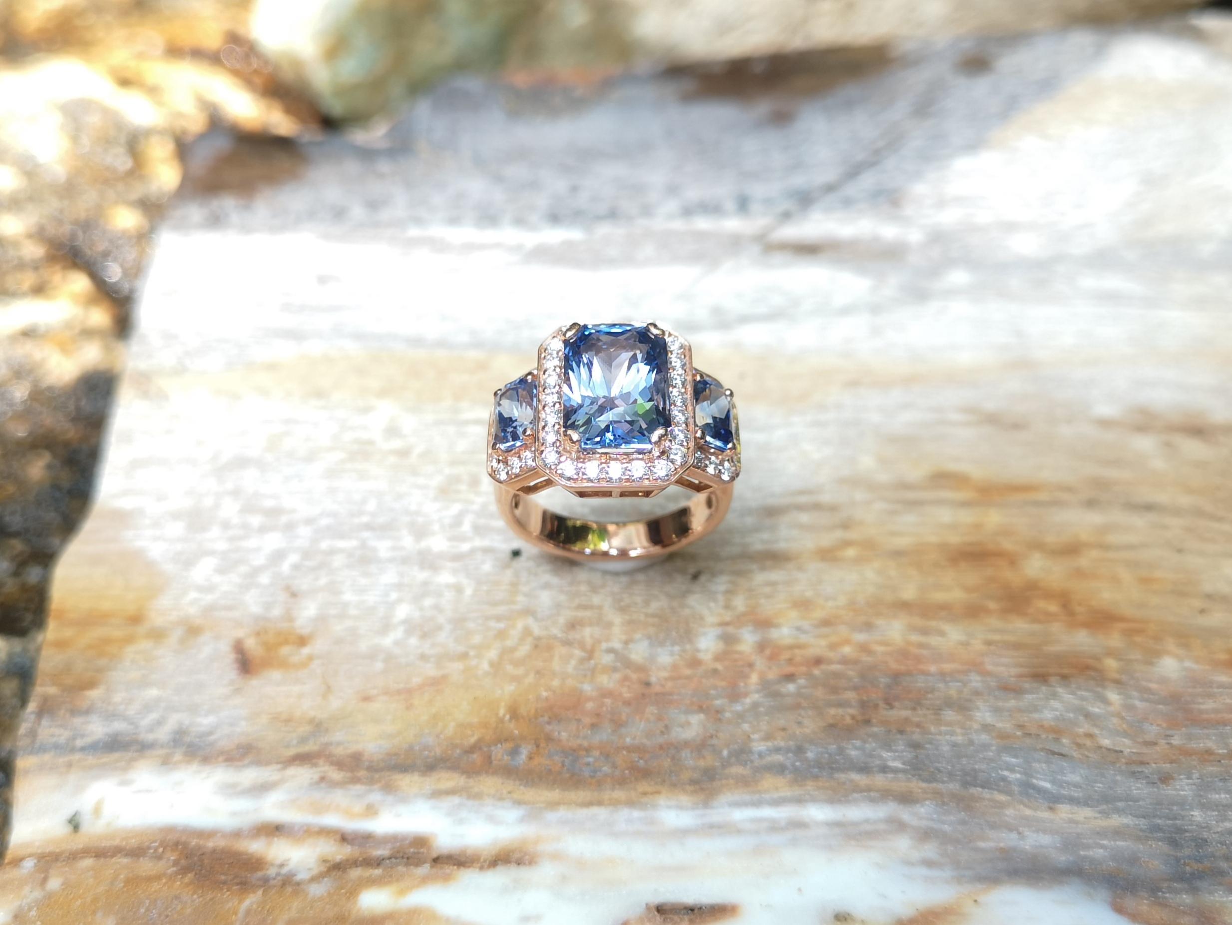GIA Certified 5 Cts Ceylon Blue Sapphire with Diamond Ring in 18 Karat Rose Gold 1