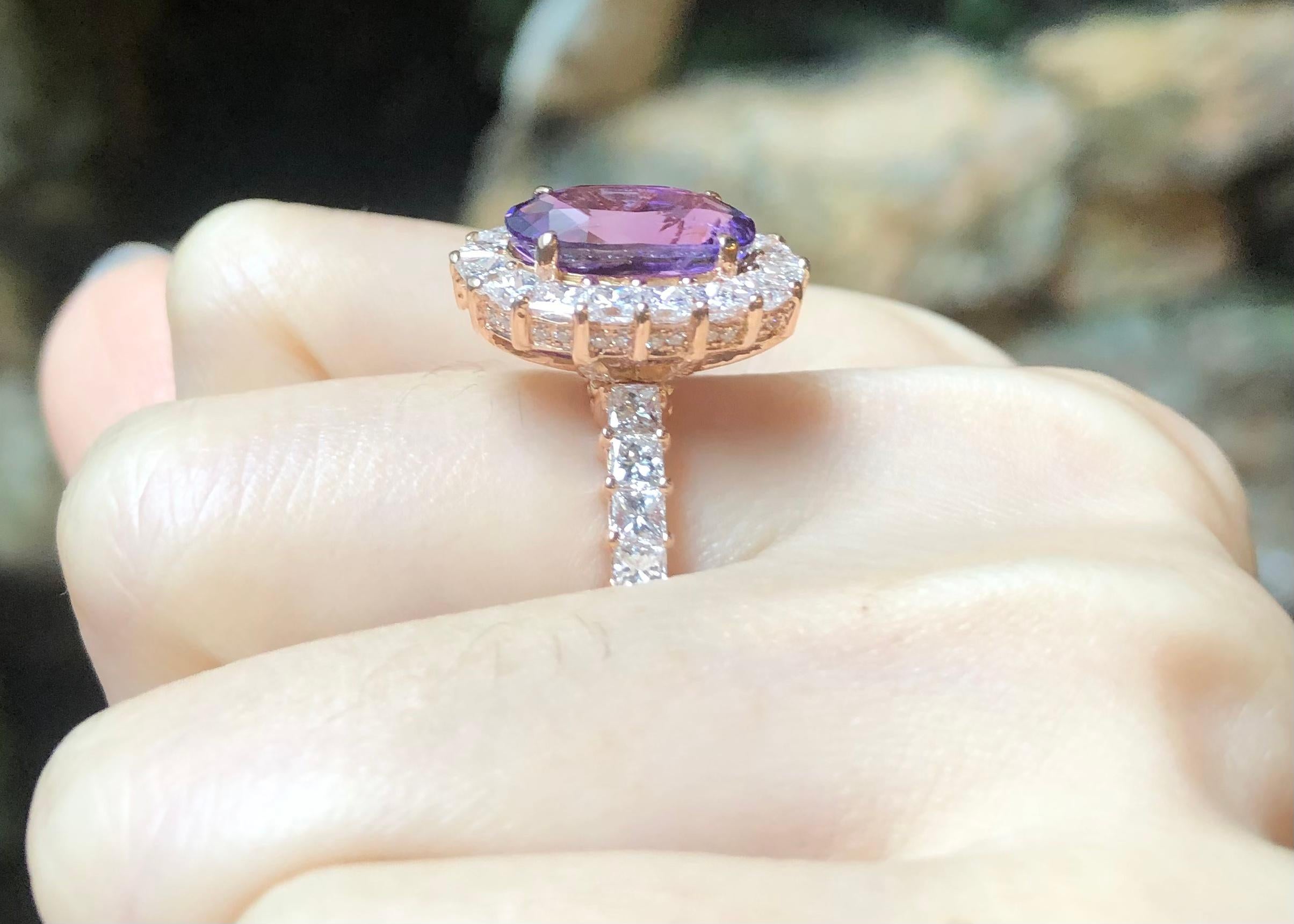 Mixed Cut GIA Certified 5cts Purple Sapphire with Diamond Ring Set in 18k Rose Gold For Sale