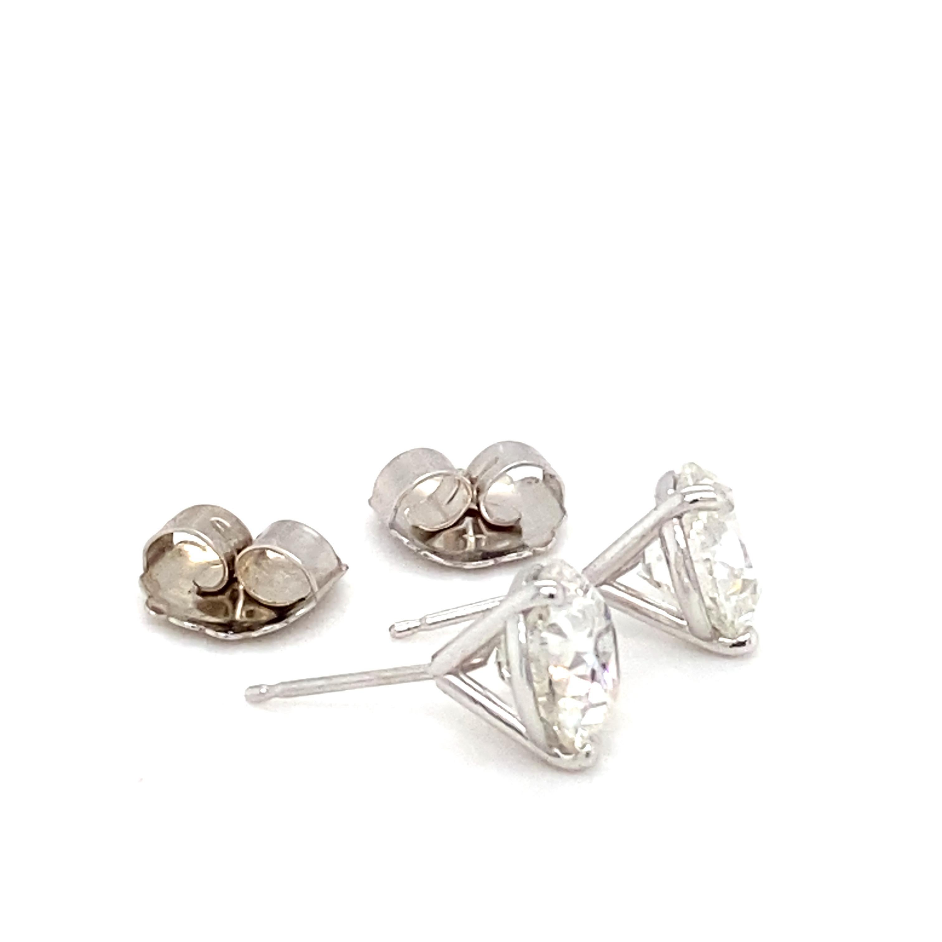 GIA Certified 5.00 Carat Brilliant Cut Diamond Stud Earrings For Sale 7