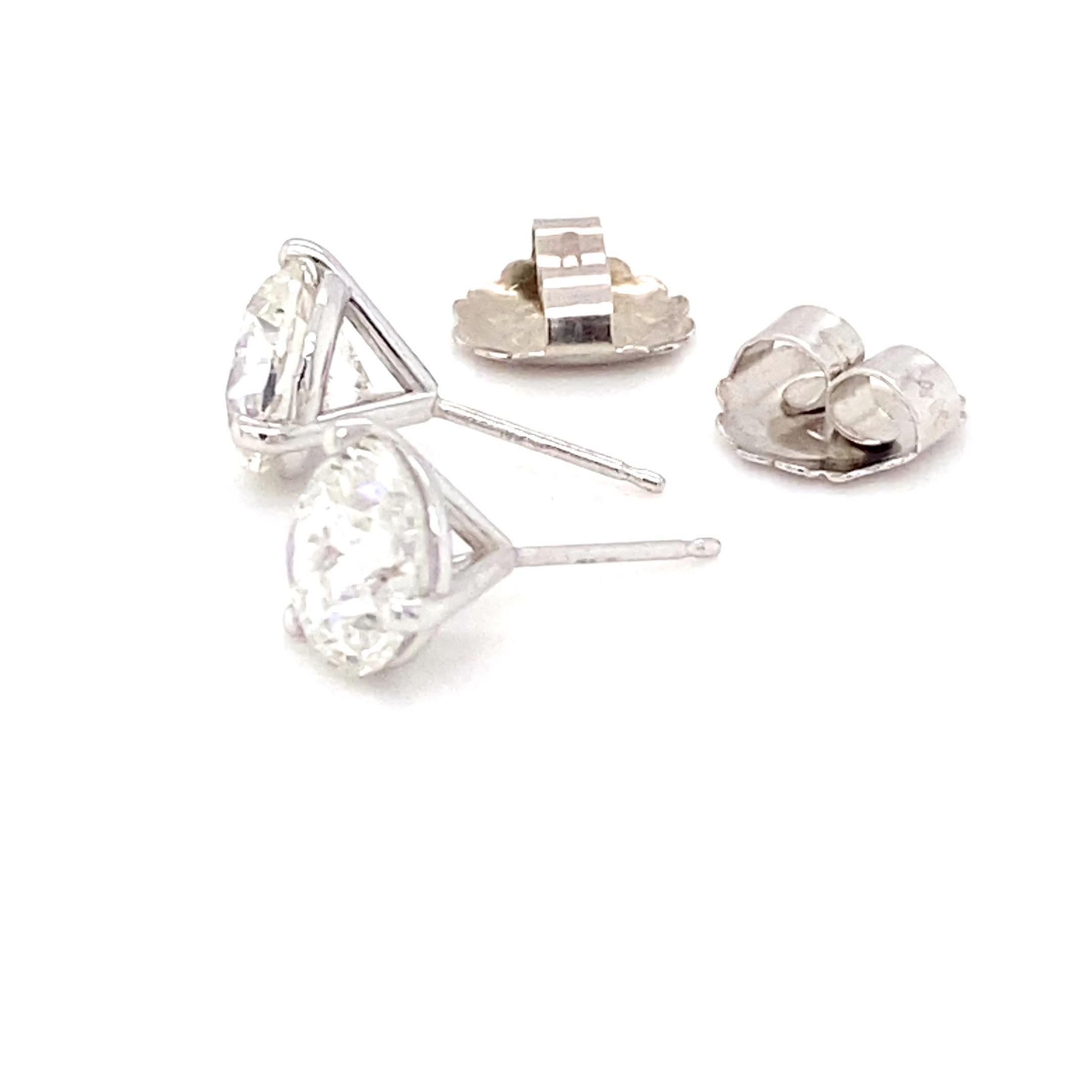 GIA Certified 5.00 Carat Brilliant Cut Diamond Stud Earrings For Sale 9