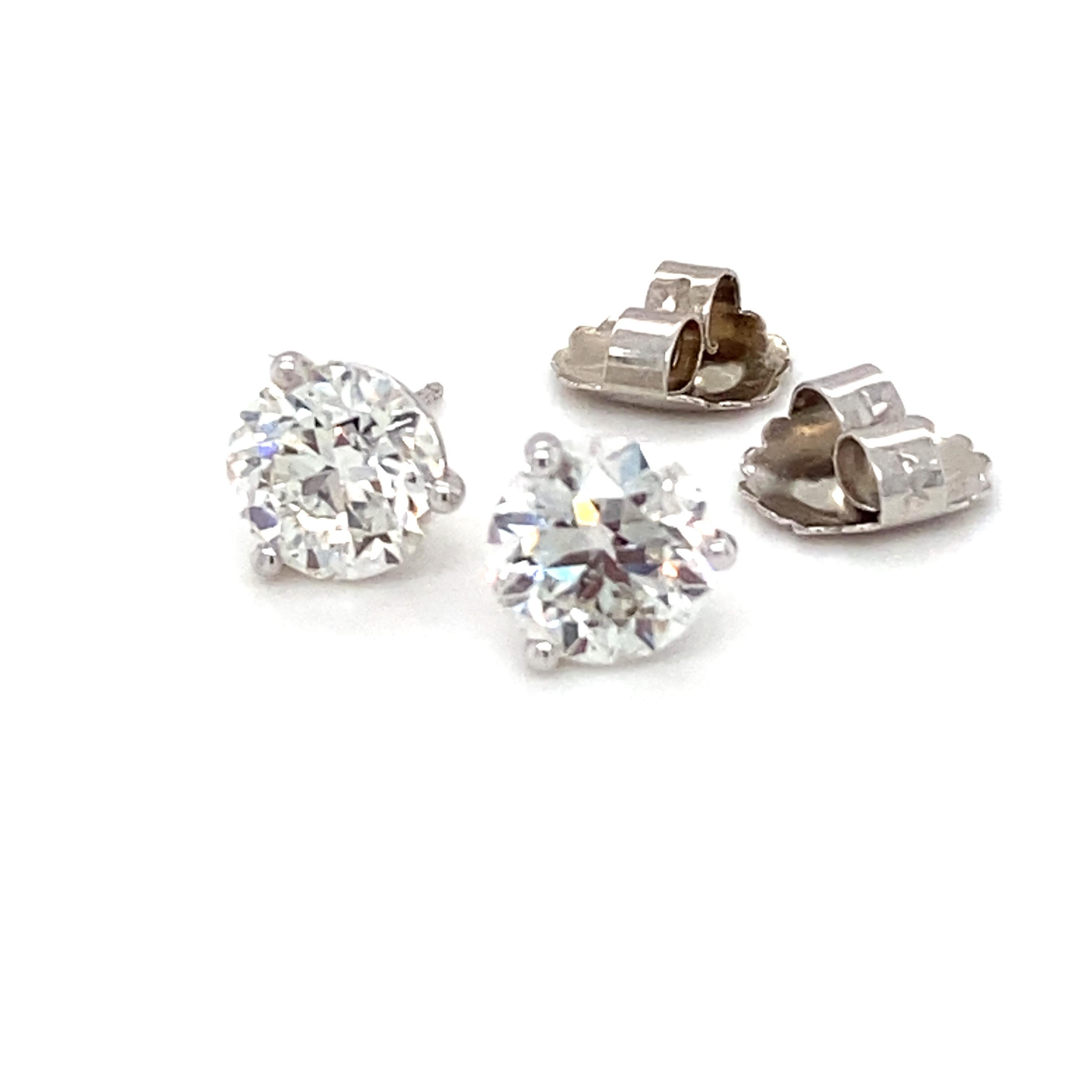 GIA Certified 5.00 Carat Brilliant Cut Diamond Stud Earrings For Sale 11