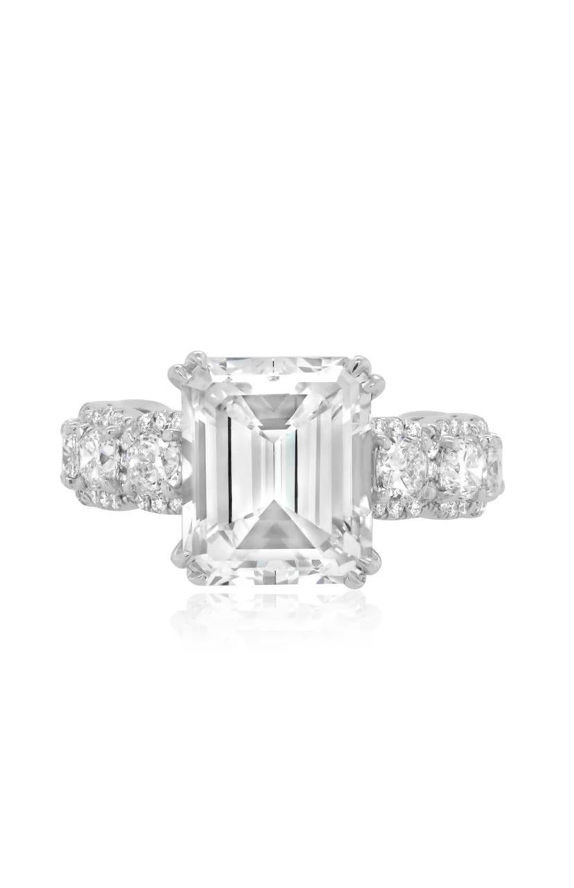 Women's GIA Certified 5.00 Carat Emerald Shape Diamond 18K Gold Ring For Sale