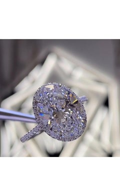 Anello solitario in oro 18K con diamante naturale certificato GIA da 5,00 carati