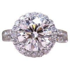 GIA Certified 5.00 Carat Round Brilliant Shape 18K Gold Solitaire Ring