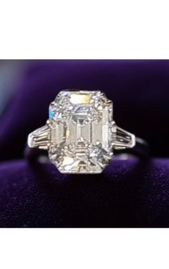GIA Certified 5.00 Carats G/VVS  Square Emerald Shape Diamond 18k Gold Ring