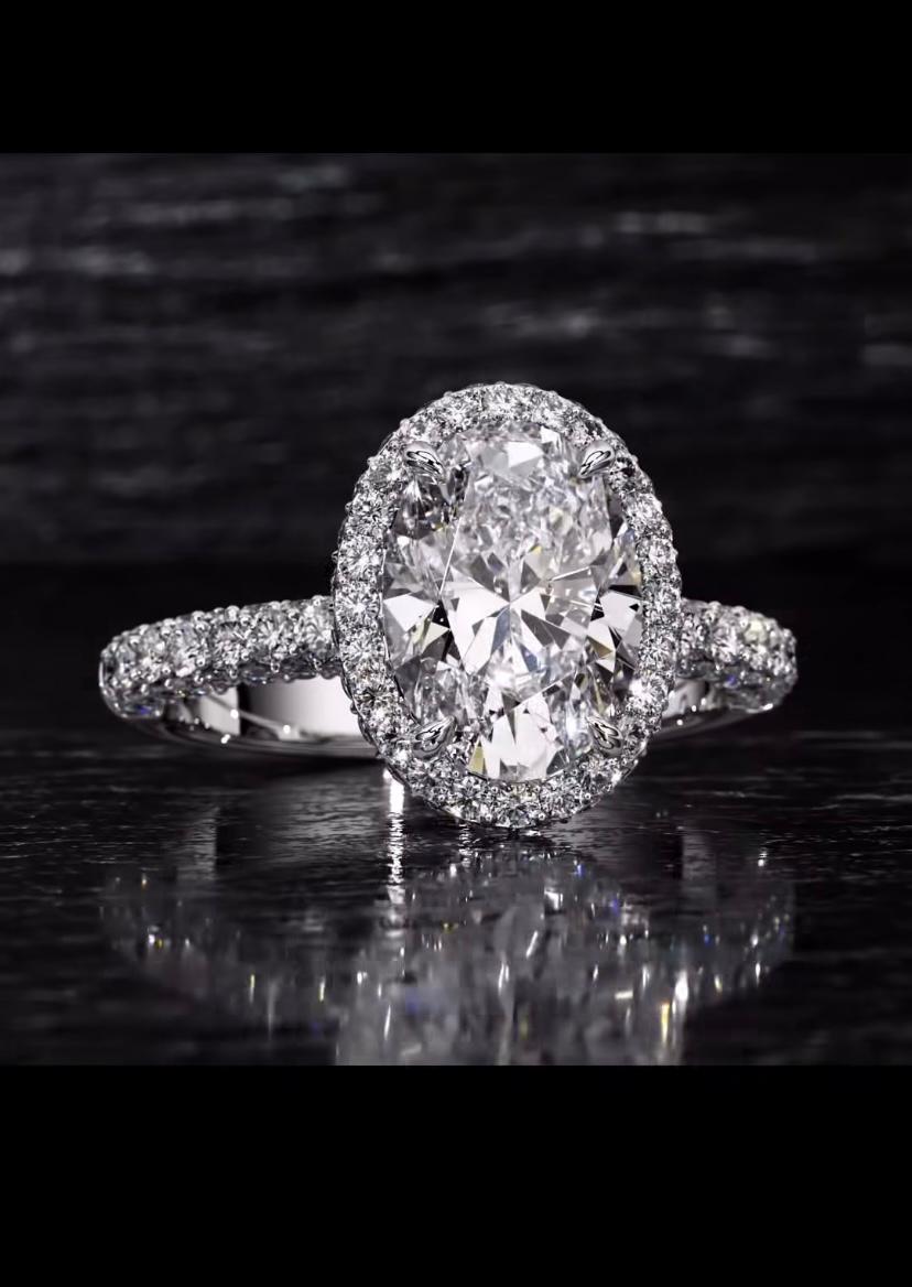 GIA zertifiziert 5,00 Karat Oval Form Diamant 18K Gold Solitär Ring für Damen oder Herren im Angebot