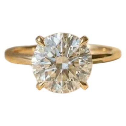 GIA Certified 5.00 Ct F color Round Brillant Shape Diamond 18K Gold Ring