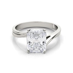 Bague à diamant en platine certifiée GIA, 5,01 carats, serti en forme de panier, rayonnant et courbé