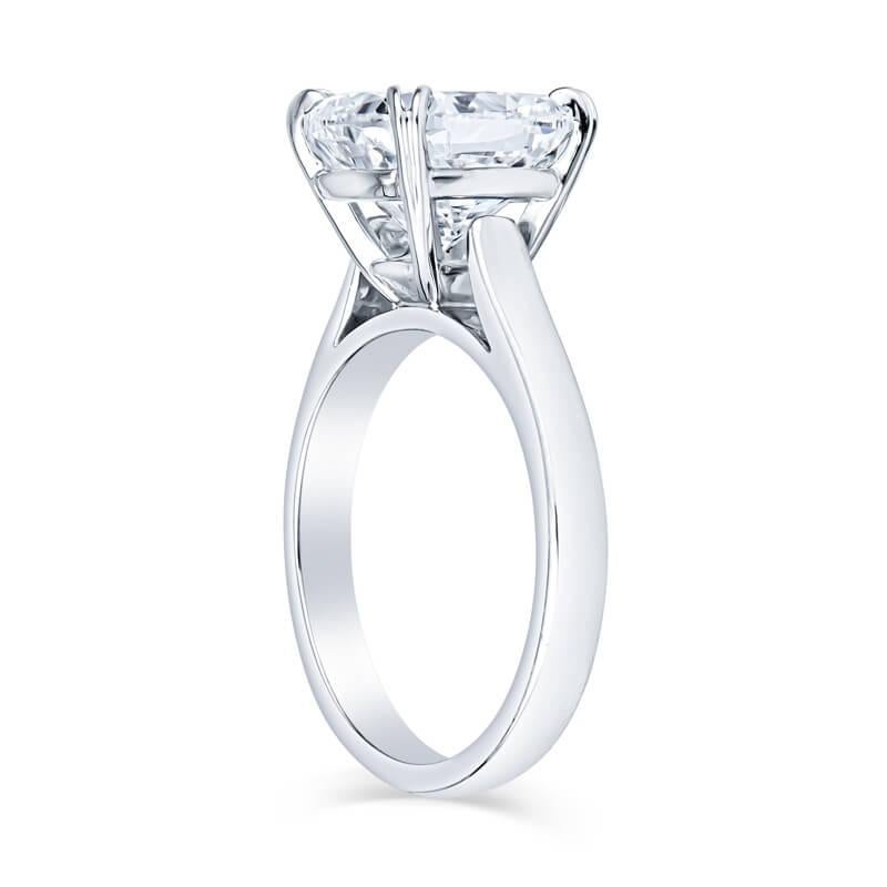 GIA Certified 5.01 Carat Cushion Cut Diamond Platinum Engagement Ring In New Condition For Sale In Houston, TX
