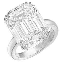 GIA Certified 5.01 Carat D Internally Flawless Emerald-Cut Diamond Platinum Ring