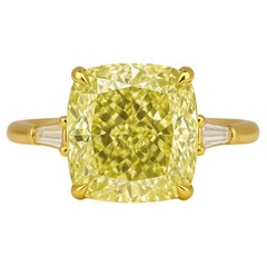 GIA-zertifizierter 5.01 Karat Diamantring mit gelbem Fancy-Kissenschliff