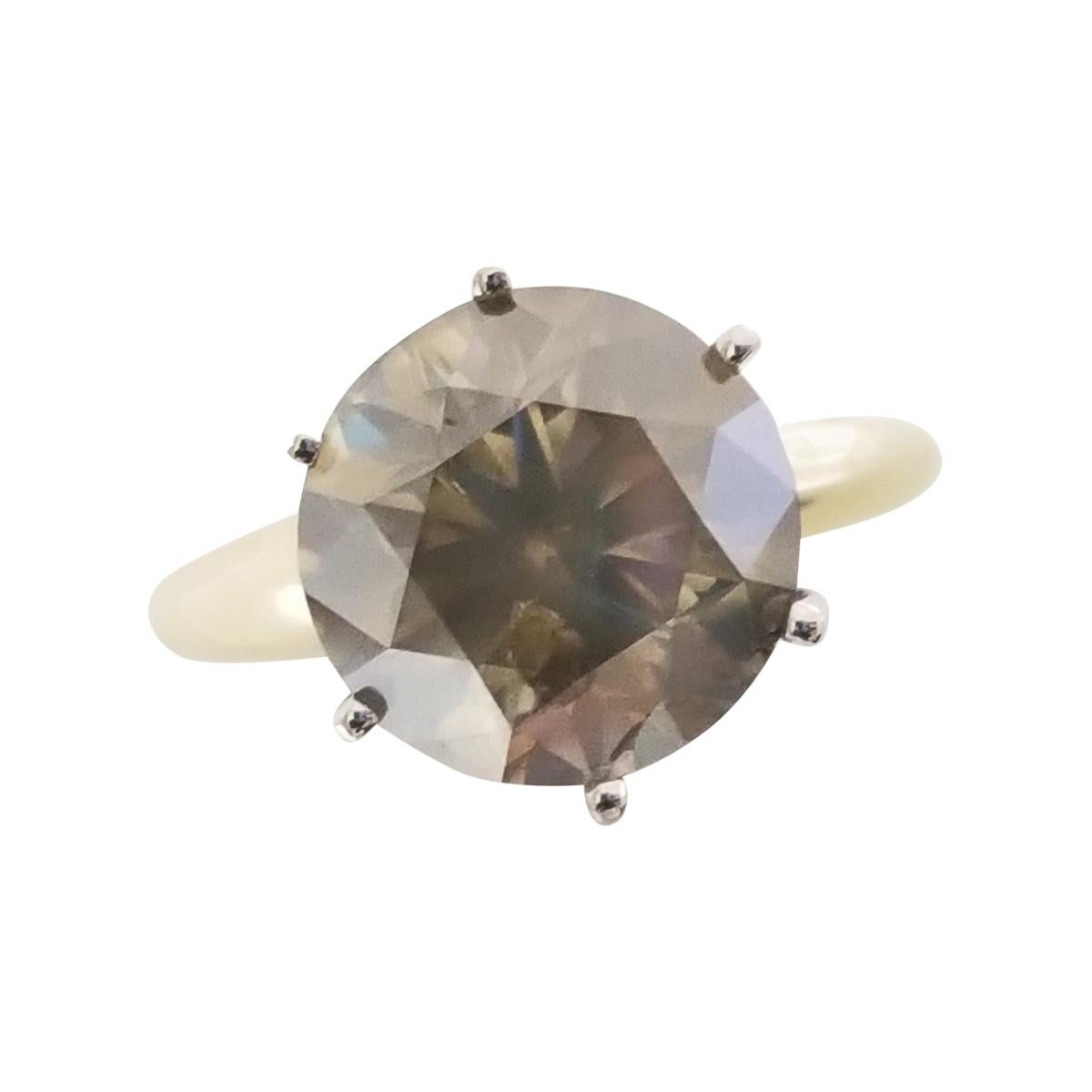 GIA 5.01 Carat Natural Fancy Yellow Round Diamond Ring 14 Karat Yellow Gold For Sale