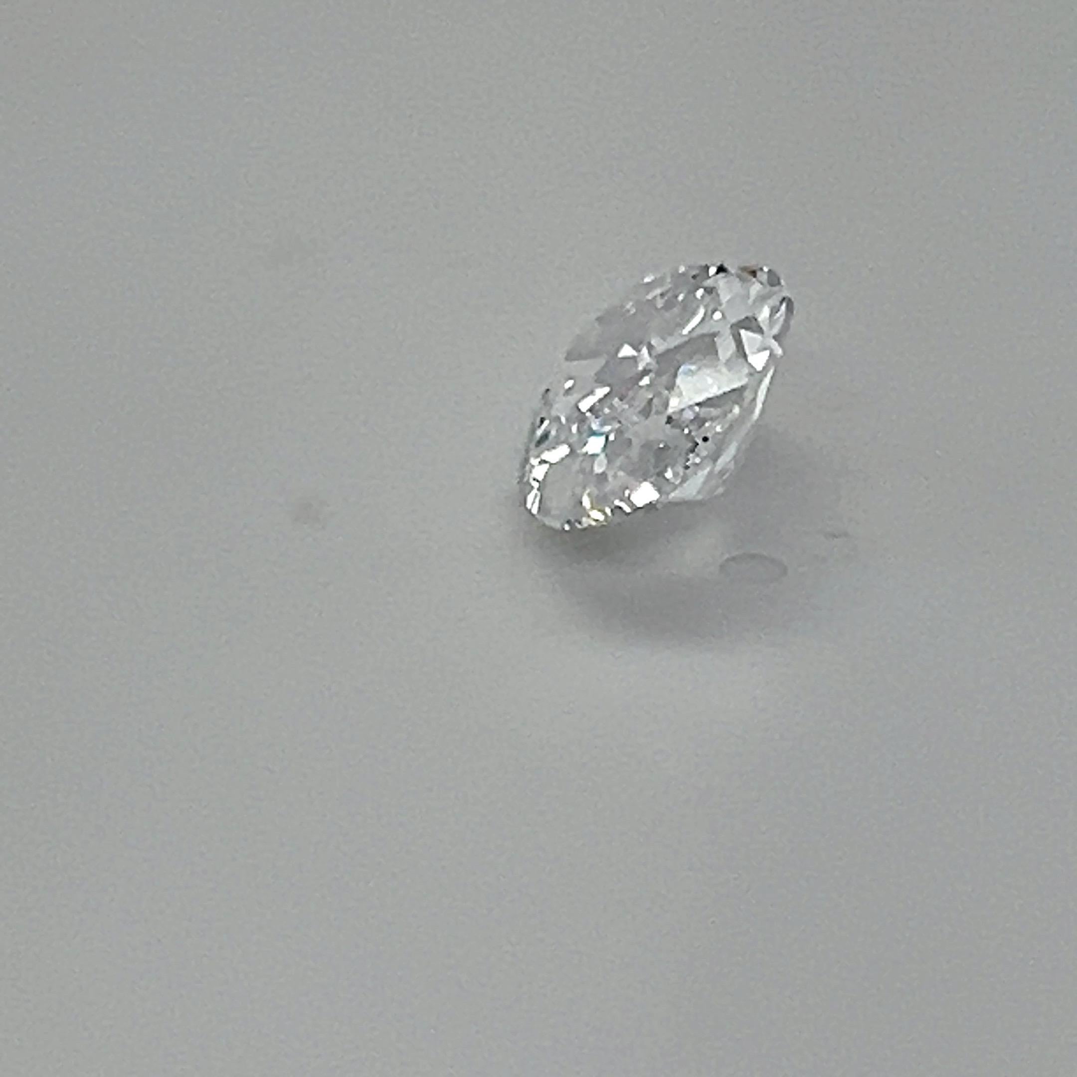 GIA Certified 5.01 Carat Oval Cut D-IF Diamond Loose Gemstone For Sale 1