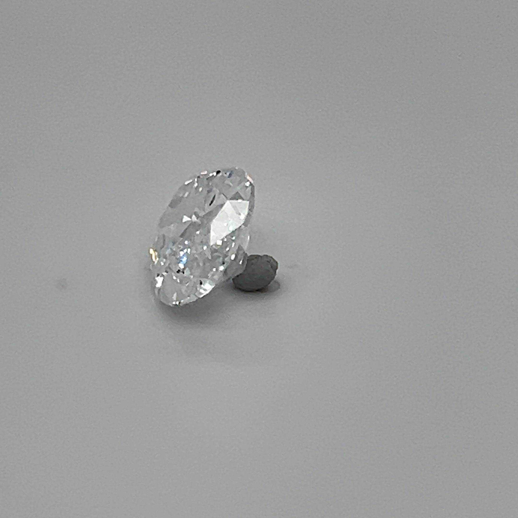 GIA Certified 5.01 Carat Oval Cut D-IF Diamond Loose Gemstone For Sale 5