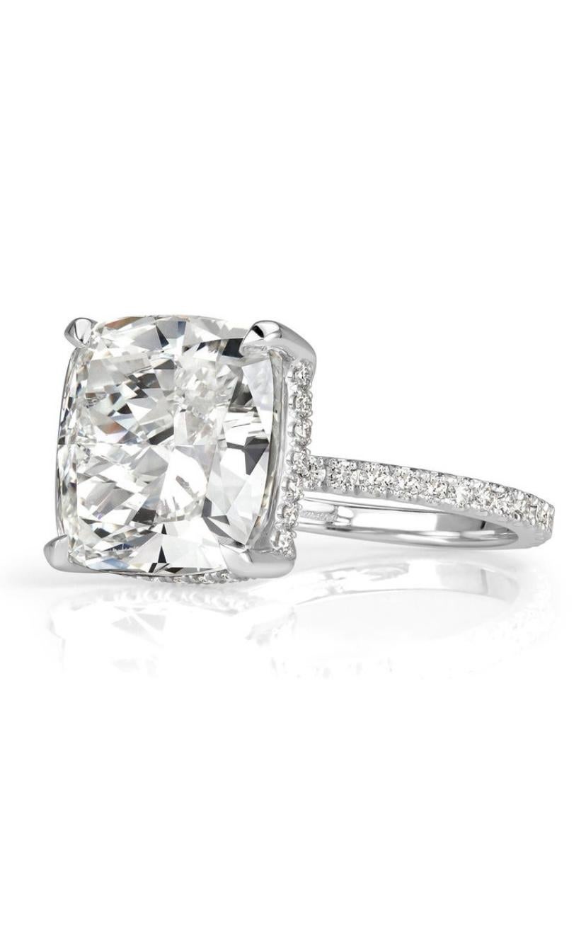 GIA-zertifizierter 5,01 Karat Diamantring mit Diamanten  (Kissenschliff) im Angebot