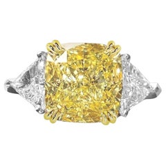 GIA Certified 5.06 Carat Fancy Yellow Diamond Ring with Trillion Diamond