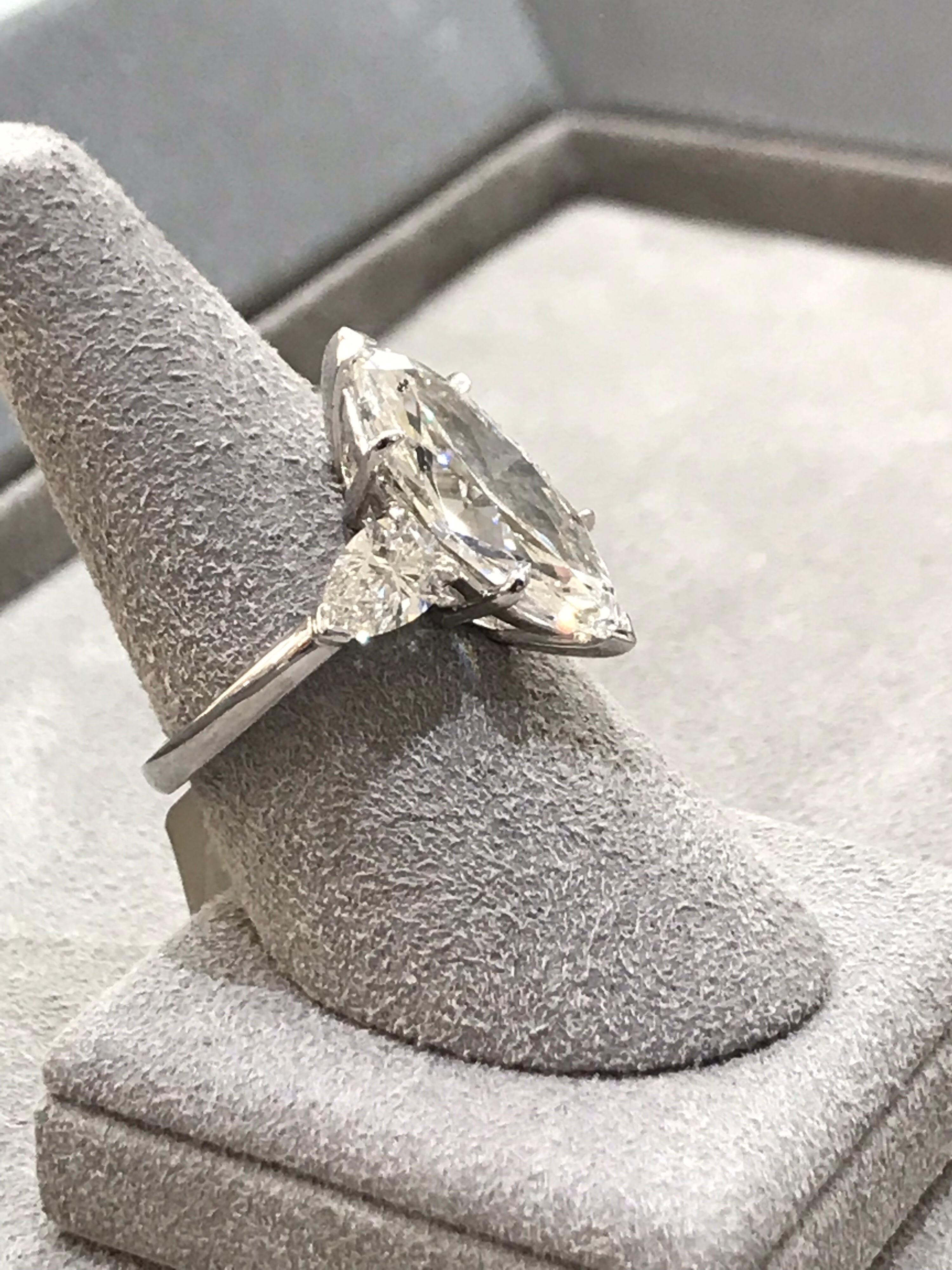 Roman Malakov, GIA Certified 5.08 Carat Marquise Cut Diamond Engagement Ring In New Condition In New York, NY