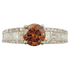 GIA-zertifiziert .51 Karat Fancy Deep Orange-Brown Diamond Ring in 18K Weißgold