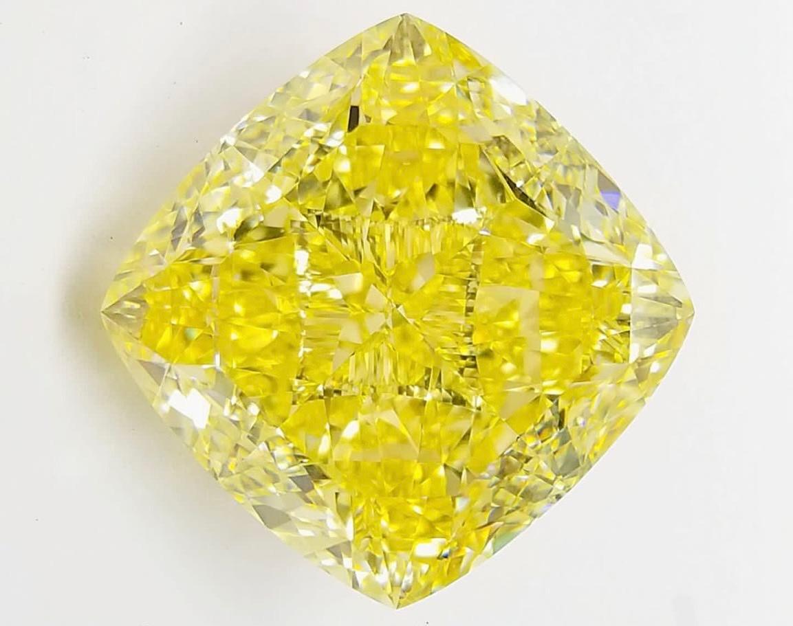 GIA Certified 51.00 Carat Natural Fancy Intense Yellow Diamond  In New Condition For Sale In Massafra, IT