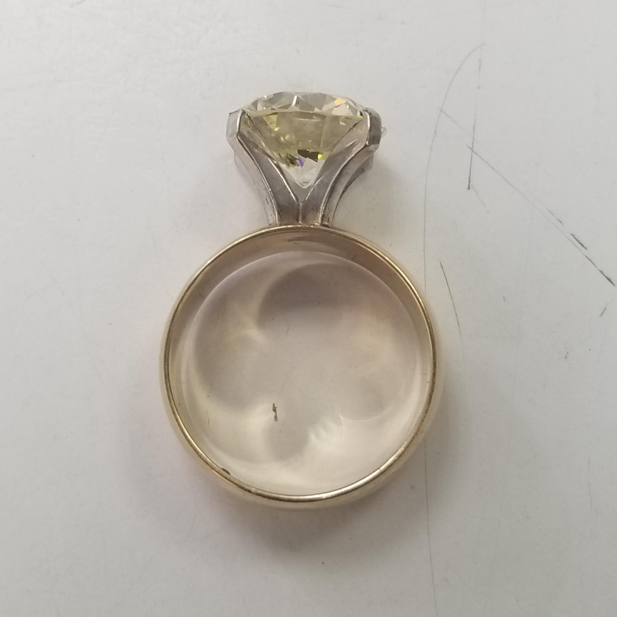 Set aus GIA-zertifiziertem 5,11 Karat Farbe S-T und Reinheit VVS1 aus 14k Gelbgold (Zeitgenössisch)