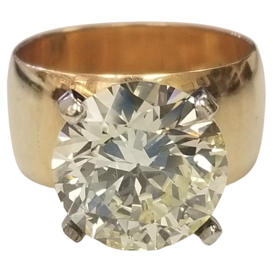 GIA Certified 5.11 Carat Color S-T and Clarity VVS1 Set in a 14k Yellow Gold
