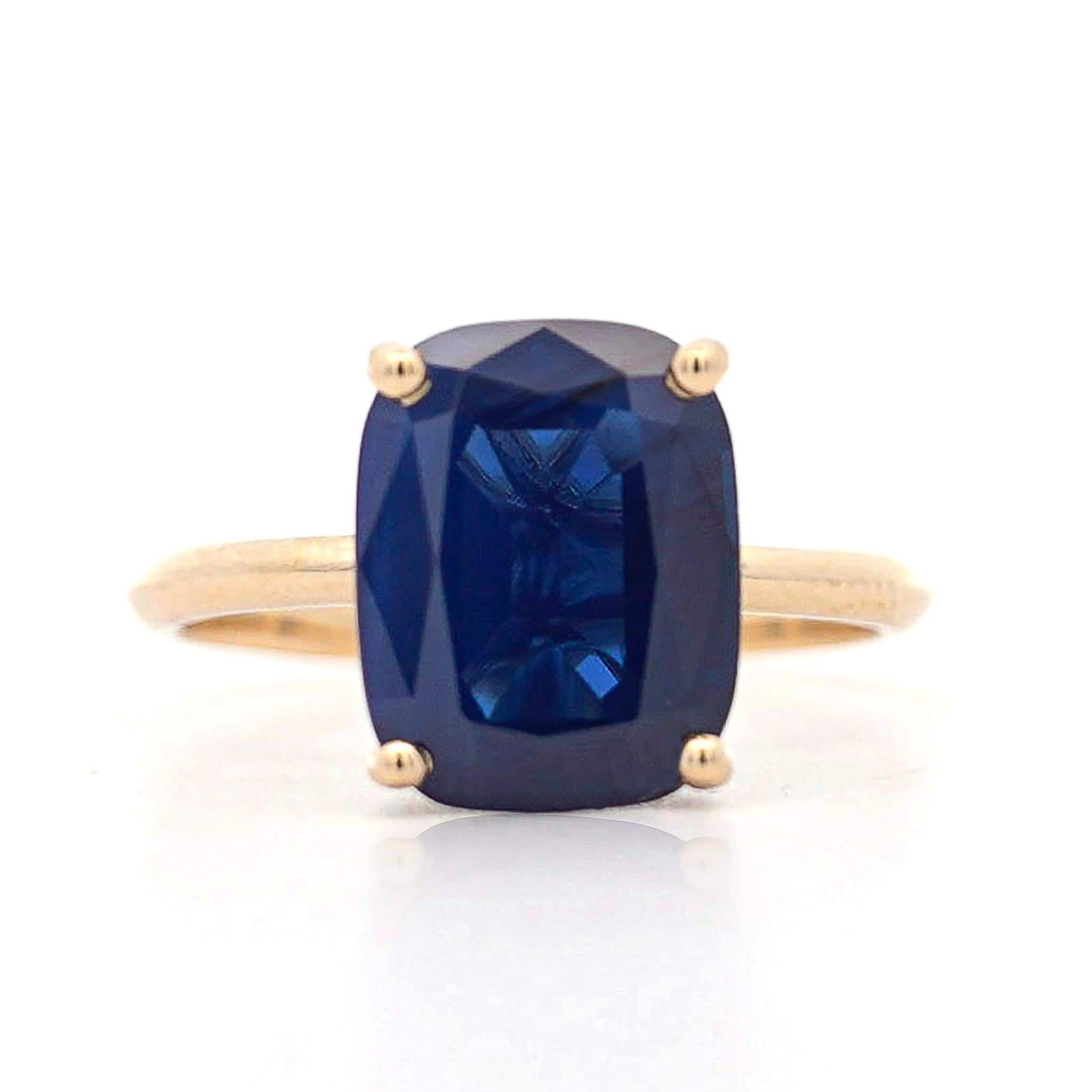 Bague solitaire en or jaune 14K certifiée GIA de 5,11 carats de saphir bleu en coussin