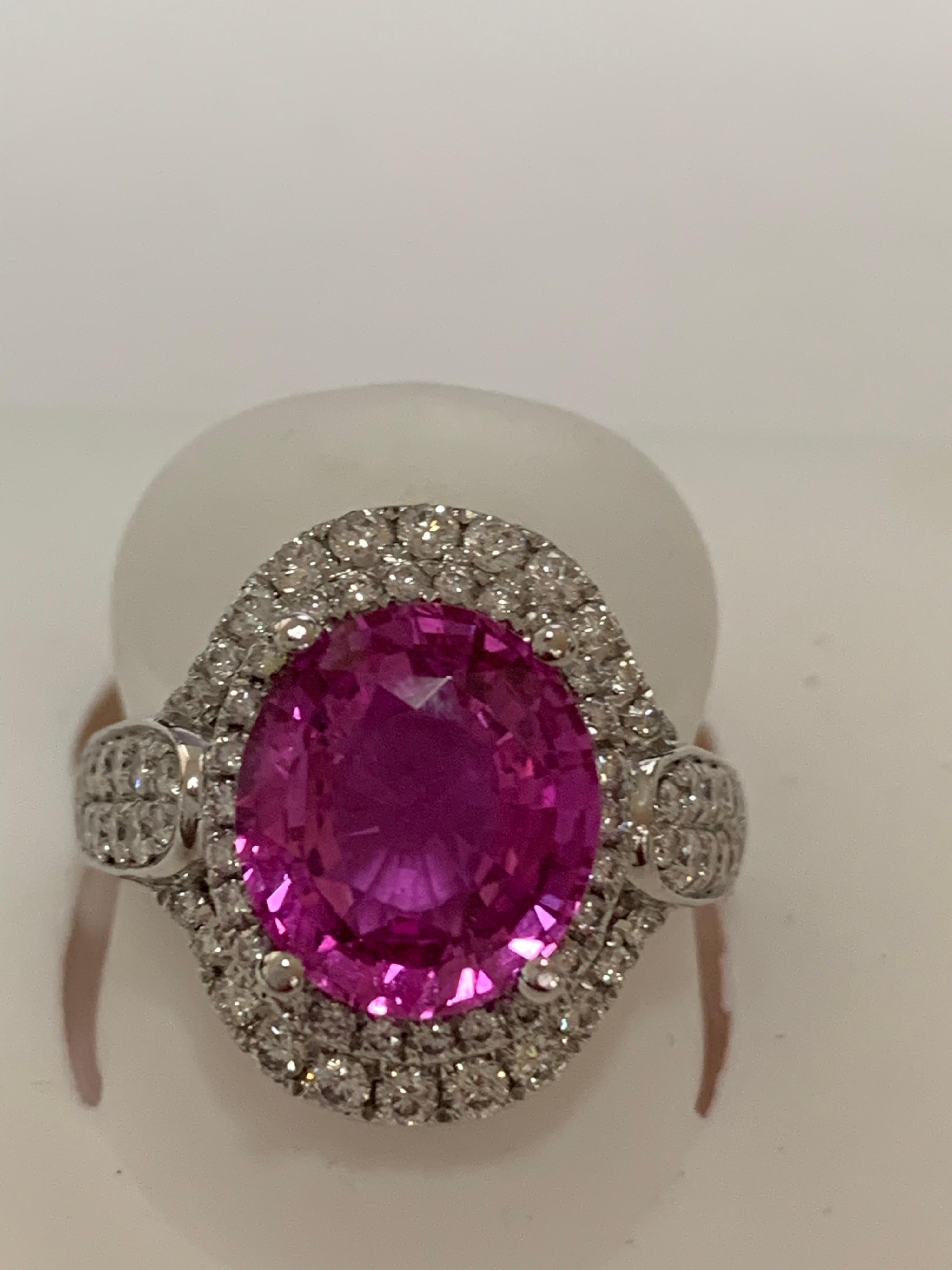 Contemporary GIA Certified 5.12 Carat Pink sapphire and Diamonds Ring