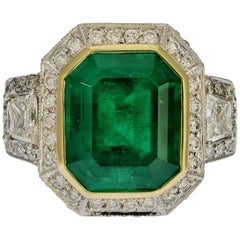 GIA Report Certified 5.13 Carat Colombian Emerald Cocktail Ring