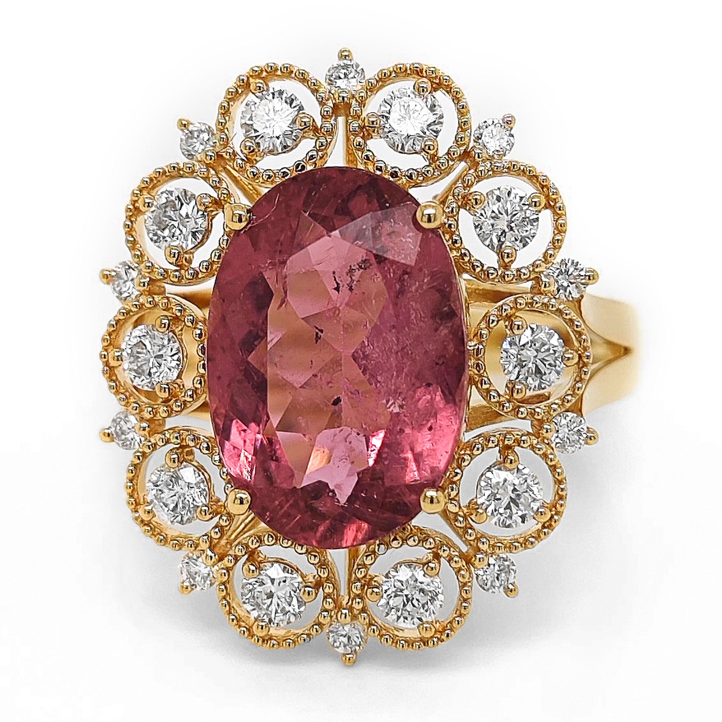 Bague en or jaune certifiée GIA de 5,16 carats de tourmaline rose et de diamant blanc Neuf - En vente à New York, NY