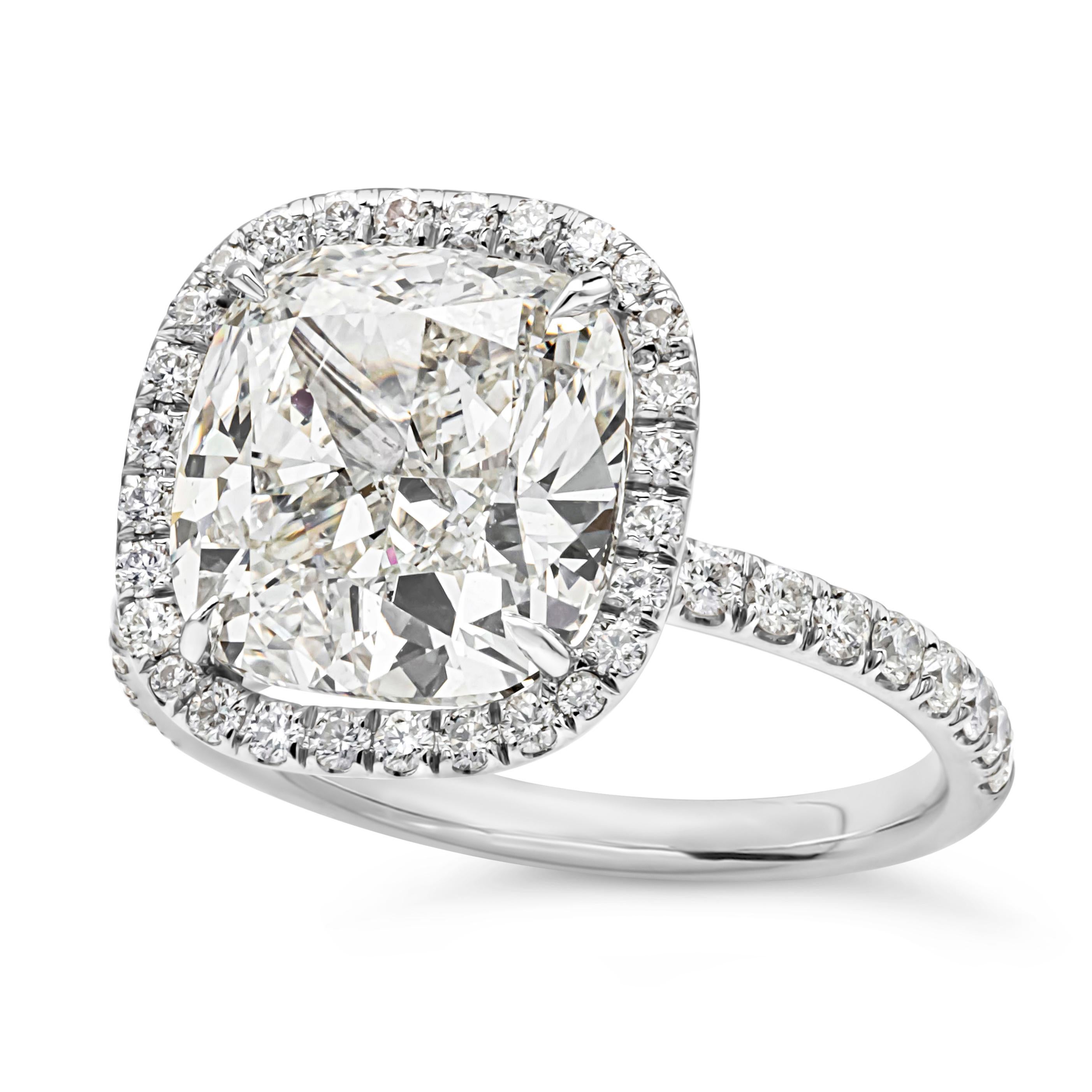 Contemporary GIA Certified 5.19 Carats Cushion Cut Diamond Halo Engagement Ring in Platinum For Sale