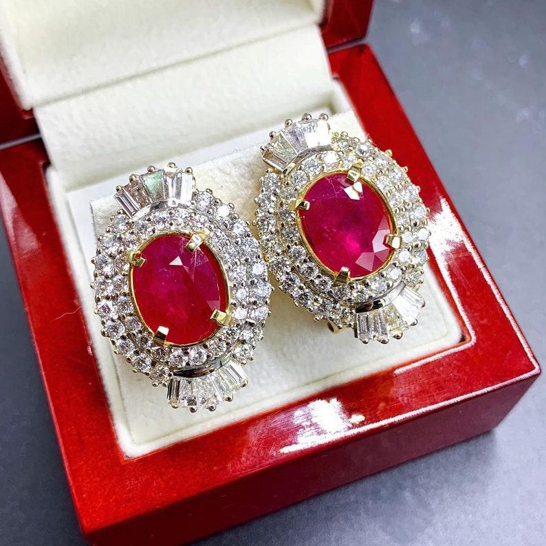 Oval Cut GIA Certified 5.20 Carats Burma Rubies 4.40 Carat Diamonds 18k Gold Earrings For Sale