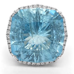 GIA-zertifizierter 52.28 Karat Aquamarin und weißer Diamant Weißgoldring