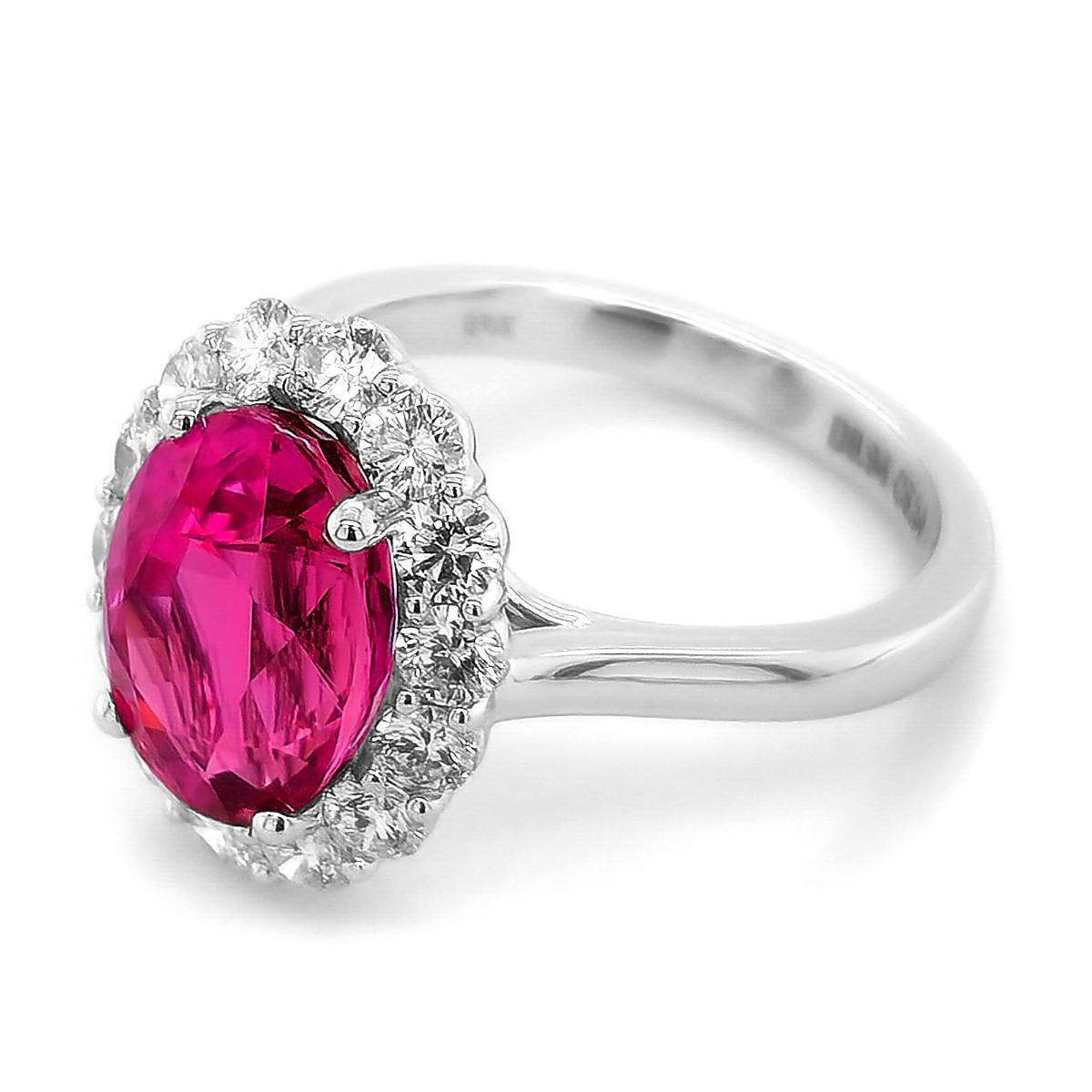 Art nouveau Bague en or blanc 18 carats avec diamants et saphir rose de Madagascar de 5,34 carats certifiés GIA en vente