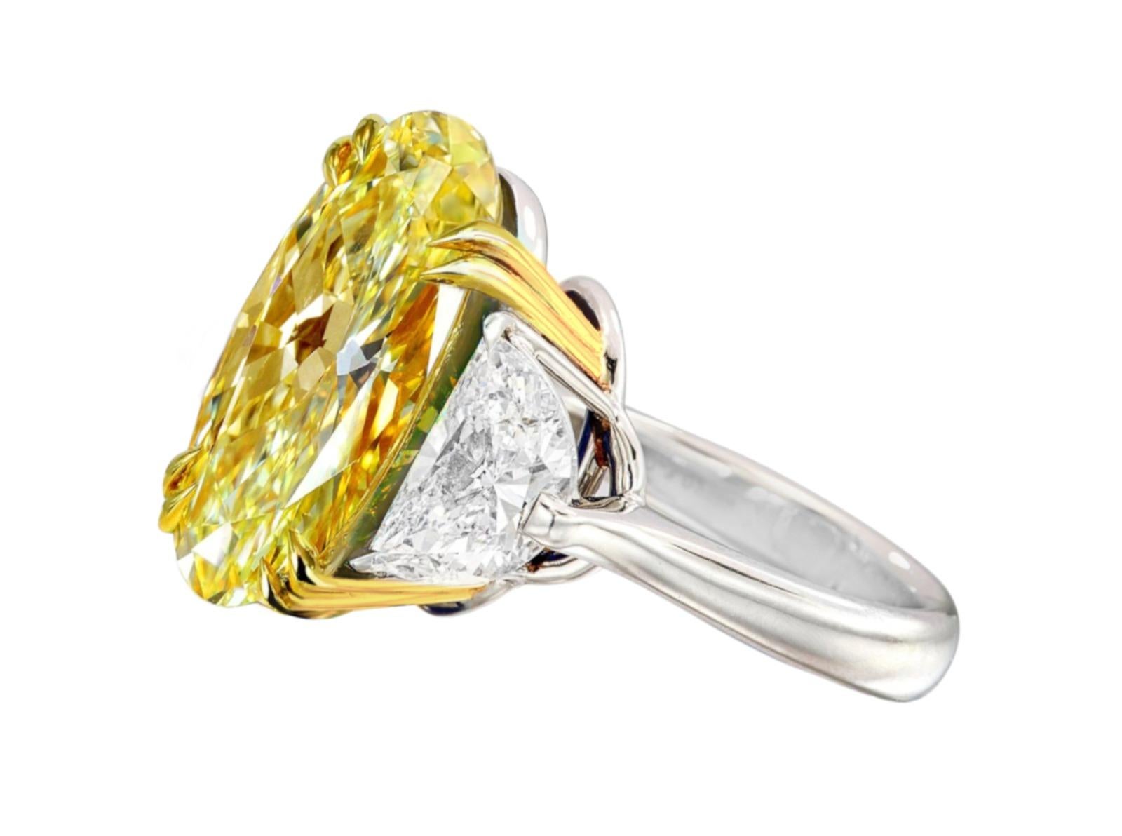 Modern GIA Certified 5.36 Carat Fancy Intense Yellow Internally Flawless Diamond Ring For Sale