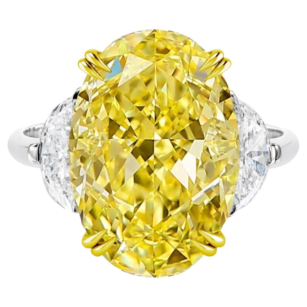 GIA Certified 5.36 Carat Fancy Intense Yellow Internally Flawless Diamond Ring For Sale