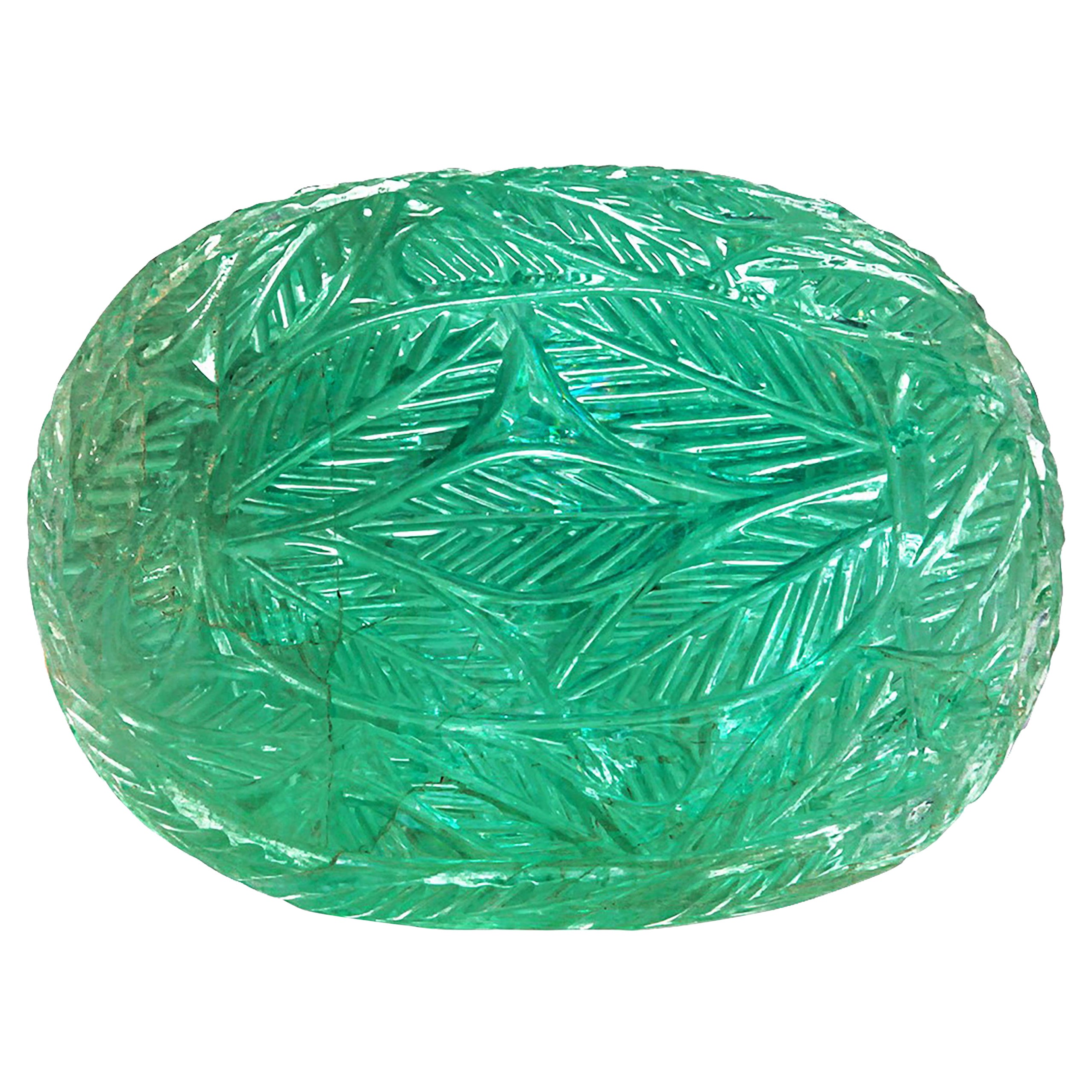 Émeraude ovale taillée en double cabochon, certifiée par le GIA, 53,64 ct, verte