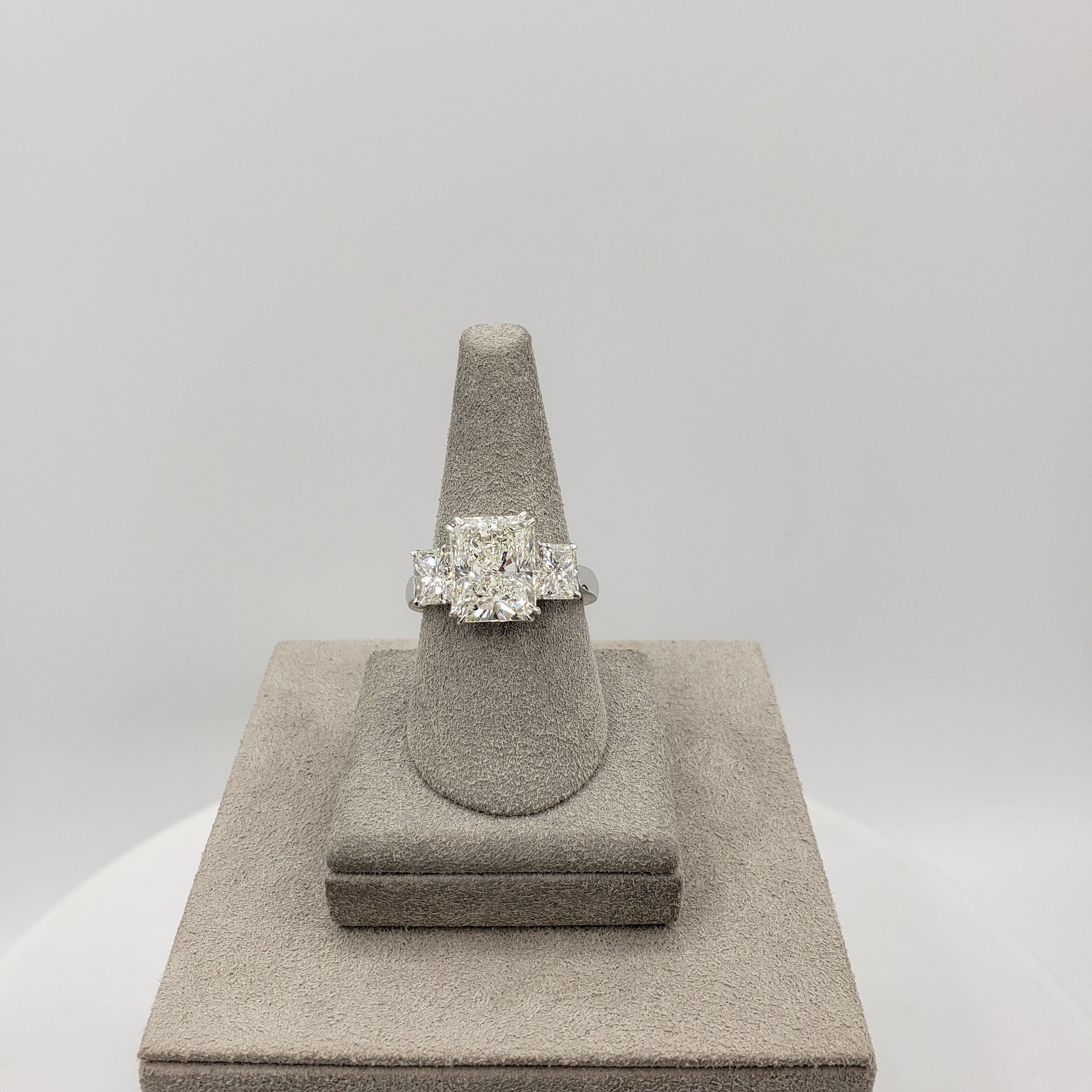 GIA Certified 5.39 Carats Radiant Cut Diamond Three-Stone Engagement Ring In New Condition For Sale In New York, NY