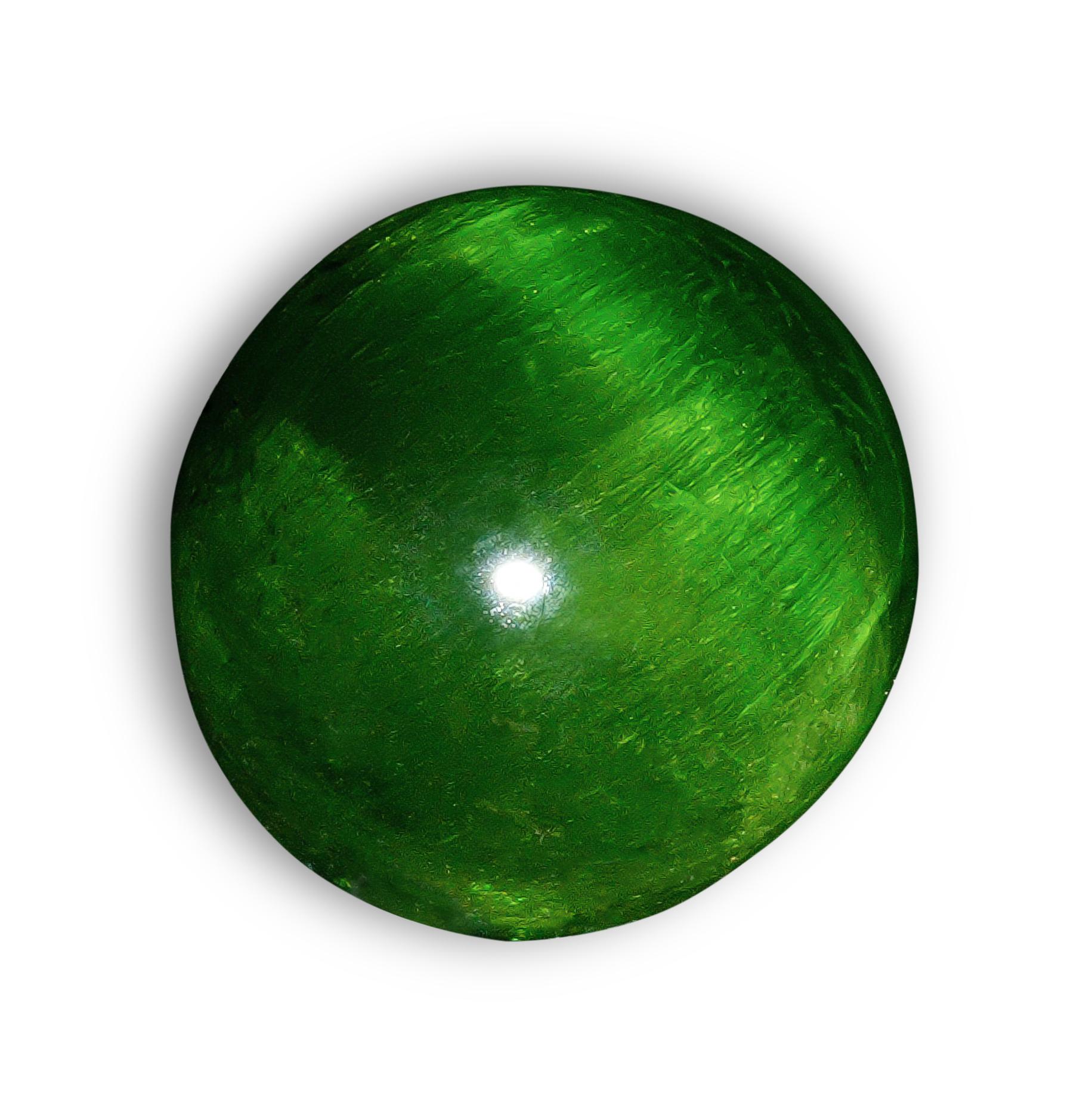 GIA Certified 5.41 Сarats Natural Cat's Eye Demantoid Garnet In New Condition For Sale In Los Angeles, CA