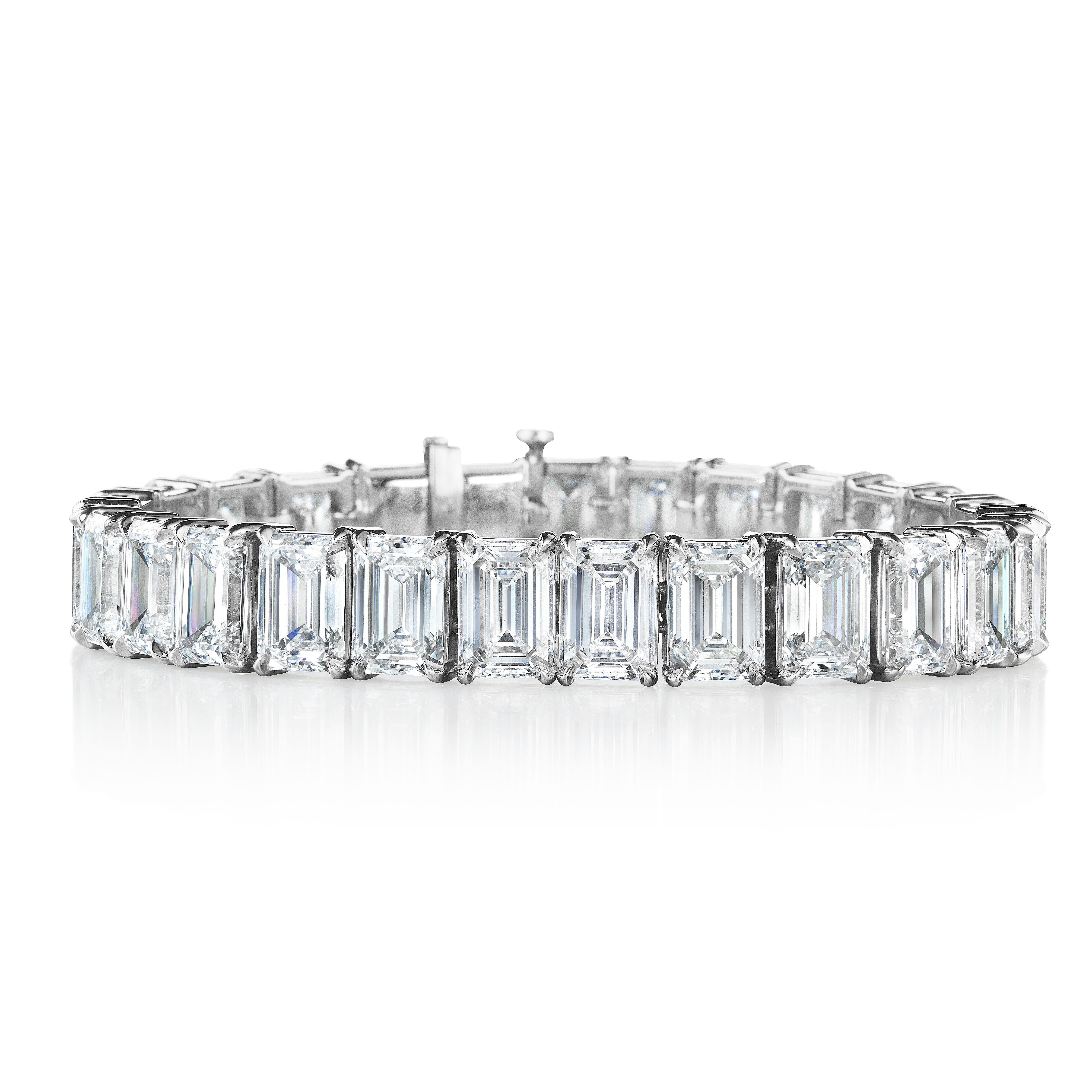 Platin-Tennisarmband, GIA-zertifizierter 54,52 Karat Diamant im Smaragdschliff und Platin im Zustand „Neu“ im Angebot in New York, NY