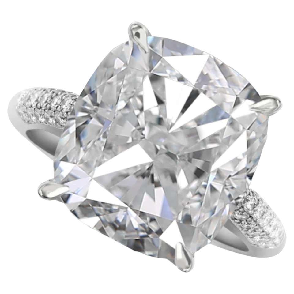 GIA Report Certified Rectangular Modified Brilliant Cut Diamond Ring, 1 ...