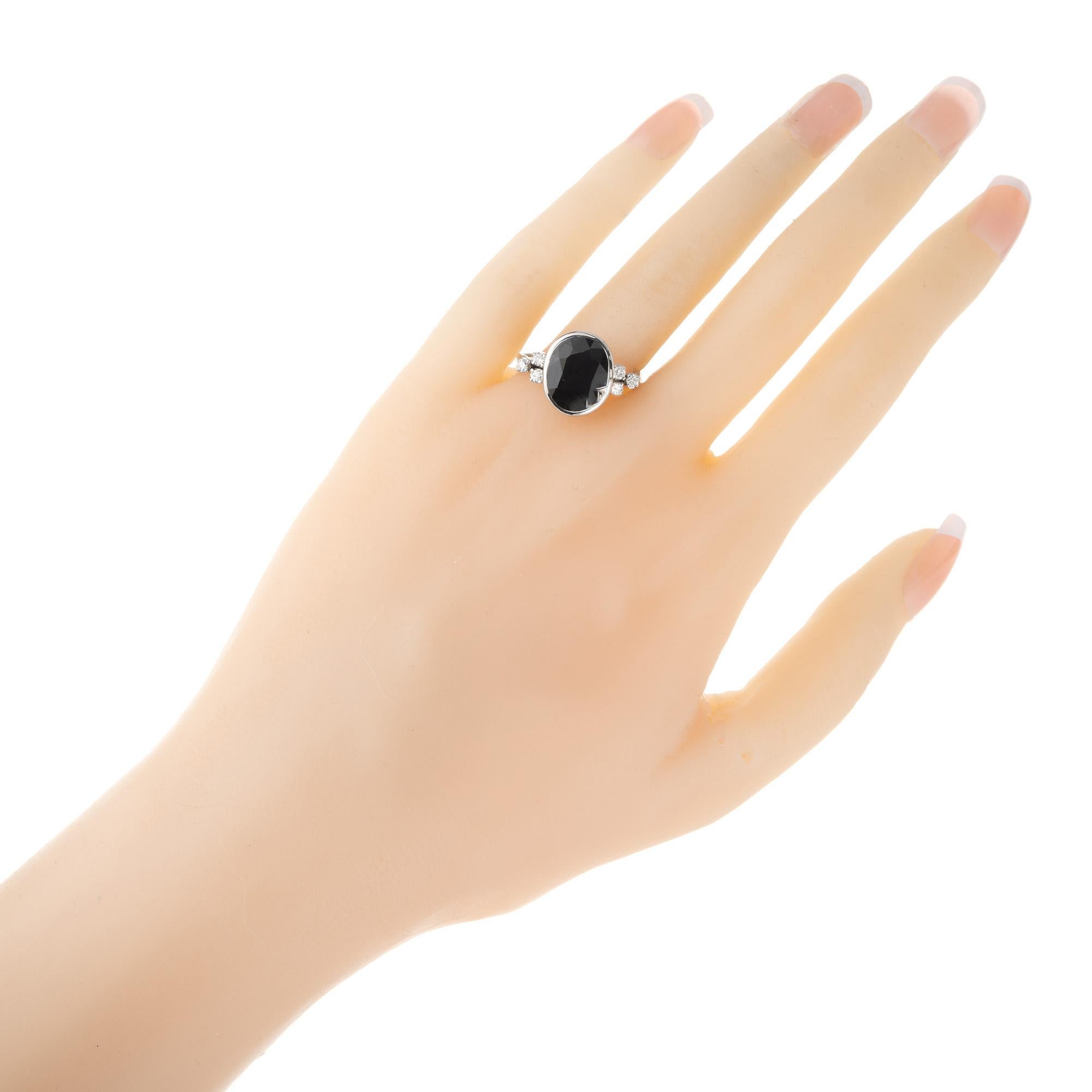 Bague de fiançailles en platine avec saphir de 5.51 carats et diamant certifié par le GIA  en vente 2