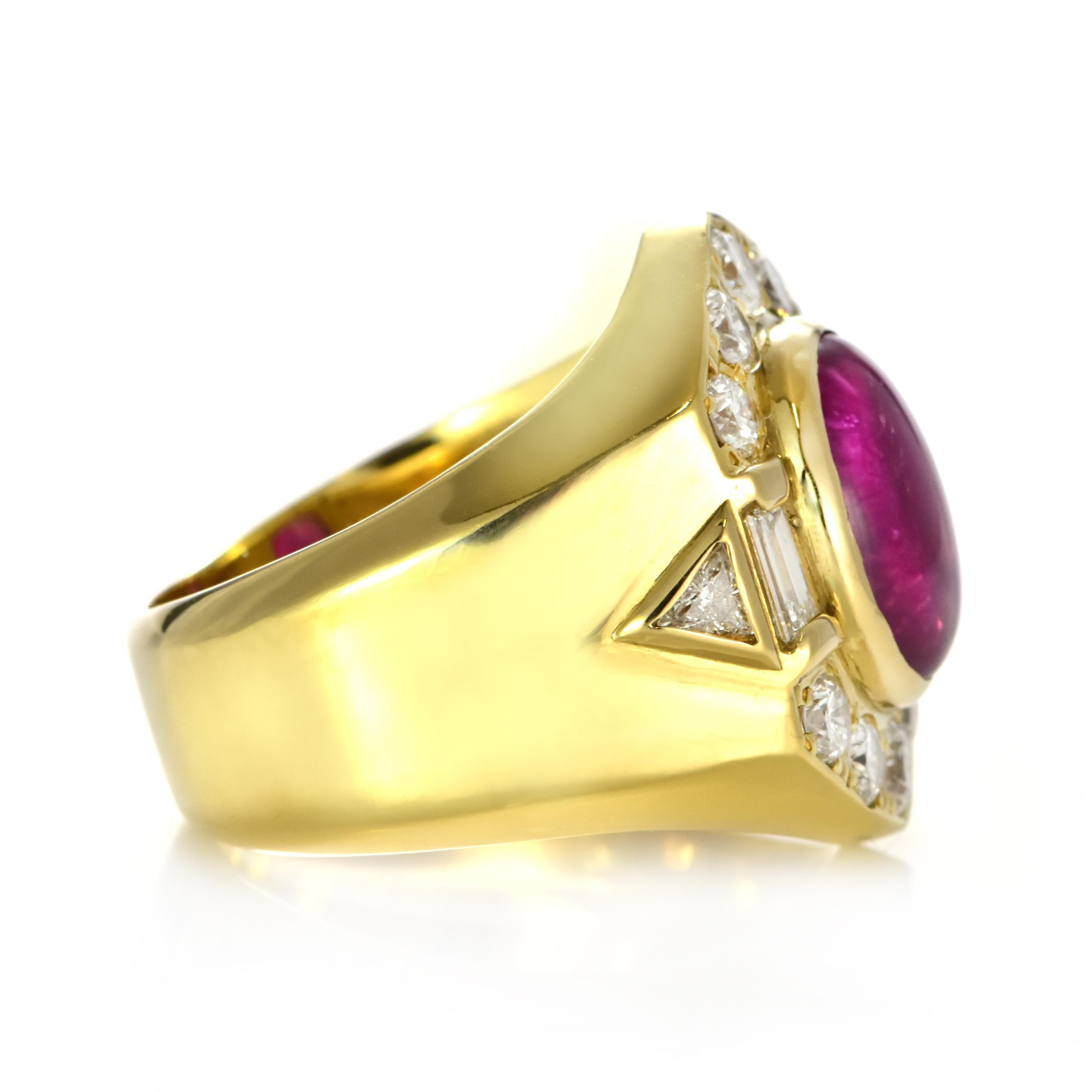 Women's or Men's GIA Certified 5.52 Carat Natural Burmese Ruby and Diamond Ring Made in 18K Gold For Sale