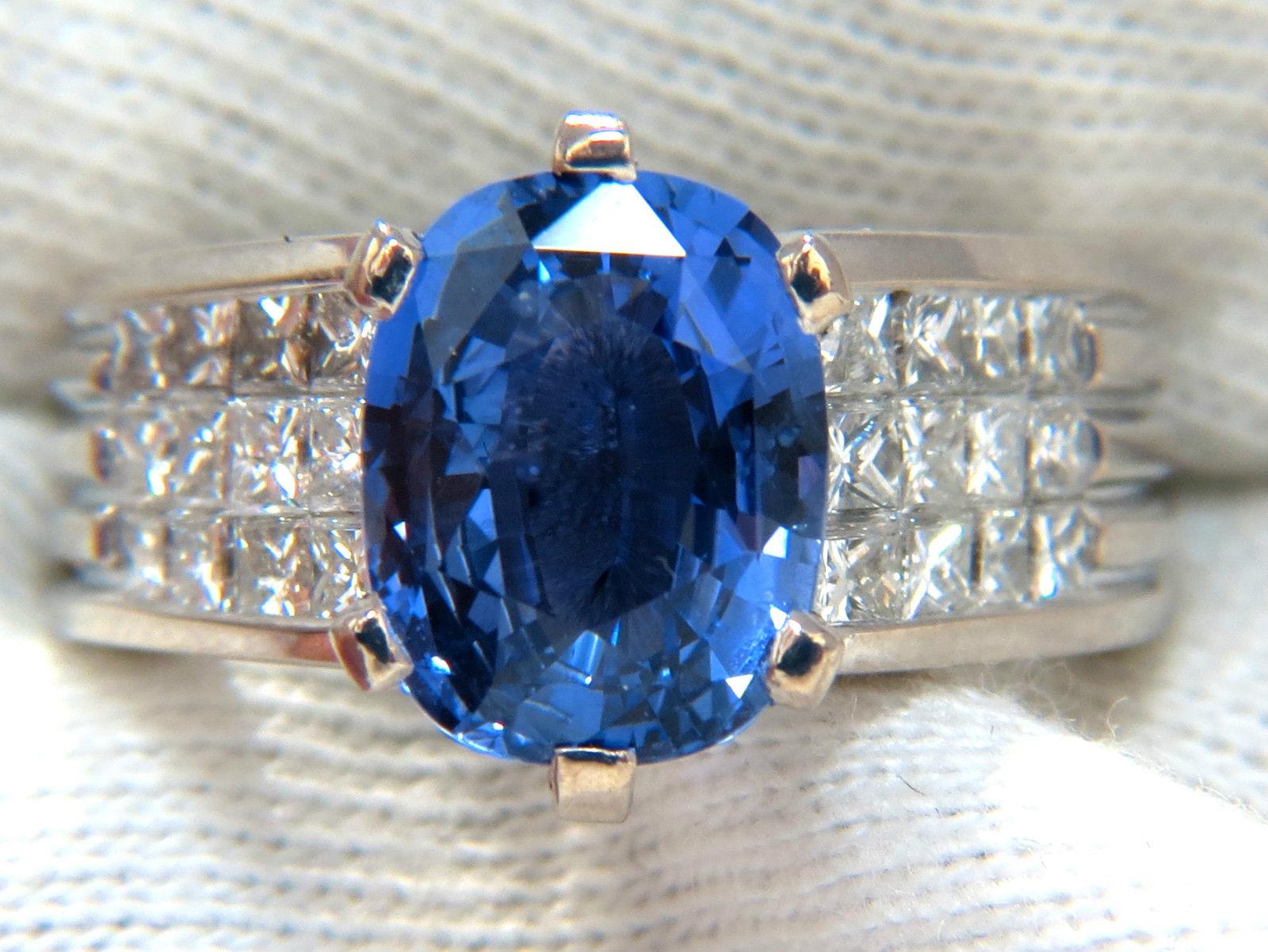 Women's or Men's GIA Certified 5.52 Carat Natural Cornflower Blue Sapphire Diamonds Ring Platinum For Sale