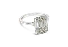 GIA zertifiziert 5.56 Karat Smaragdschliff Diamant Solitär Verlobungsring
