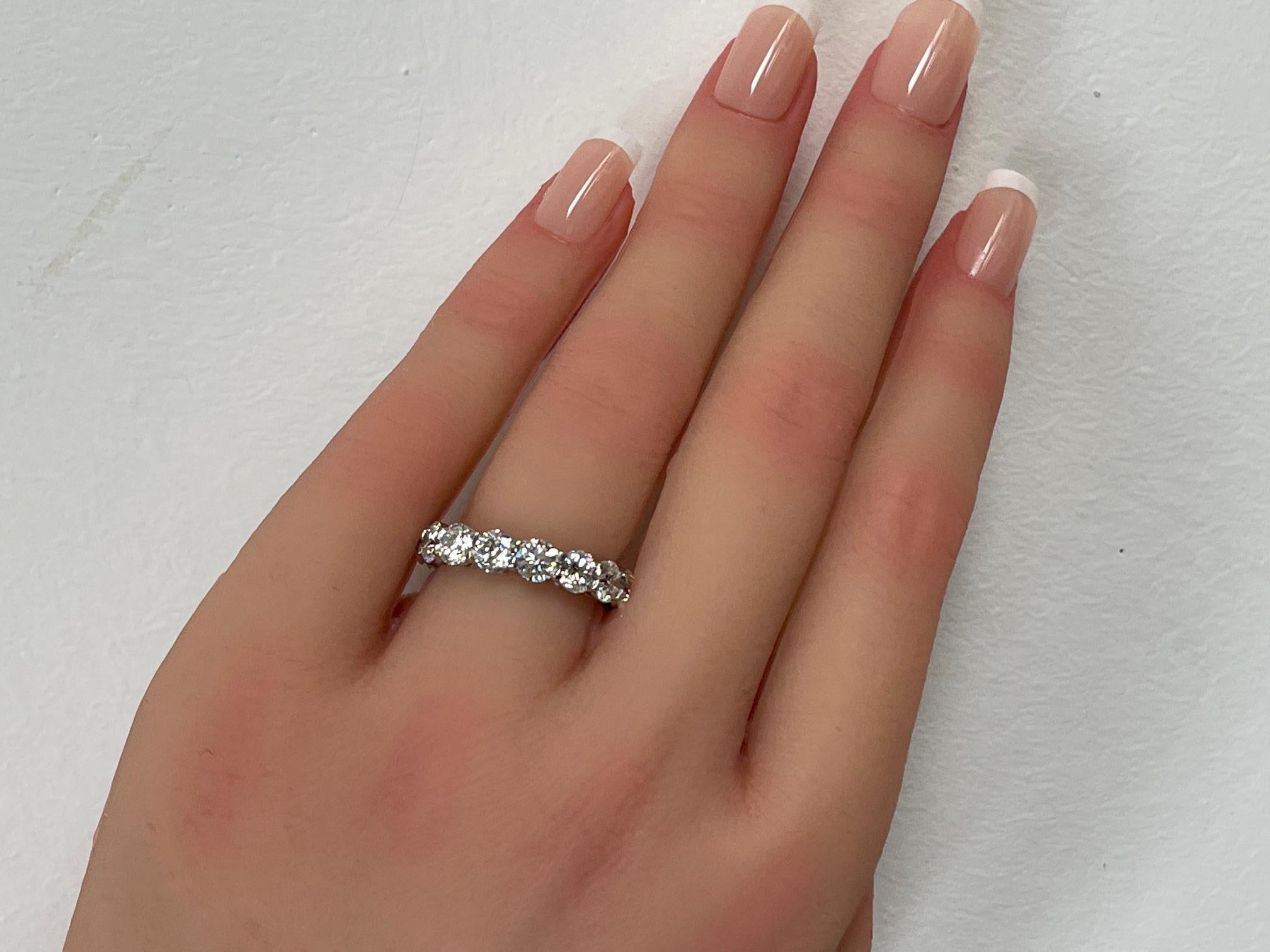 GIA Certified 5.62 Ctw. Round Brilliant Diamond Eternity Band in Platinum For Sale 5
